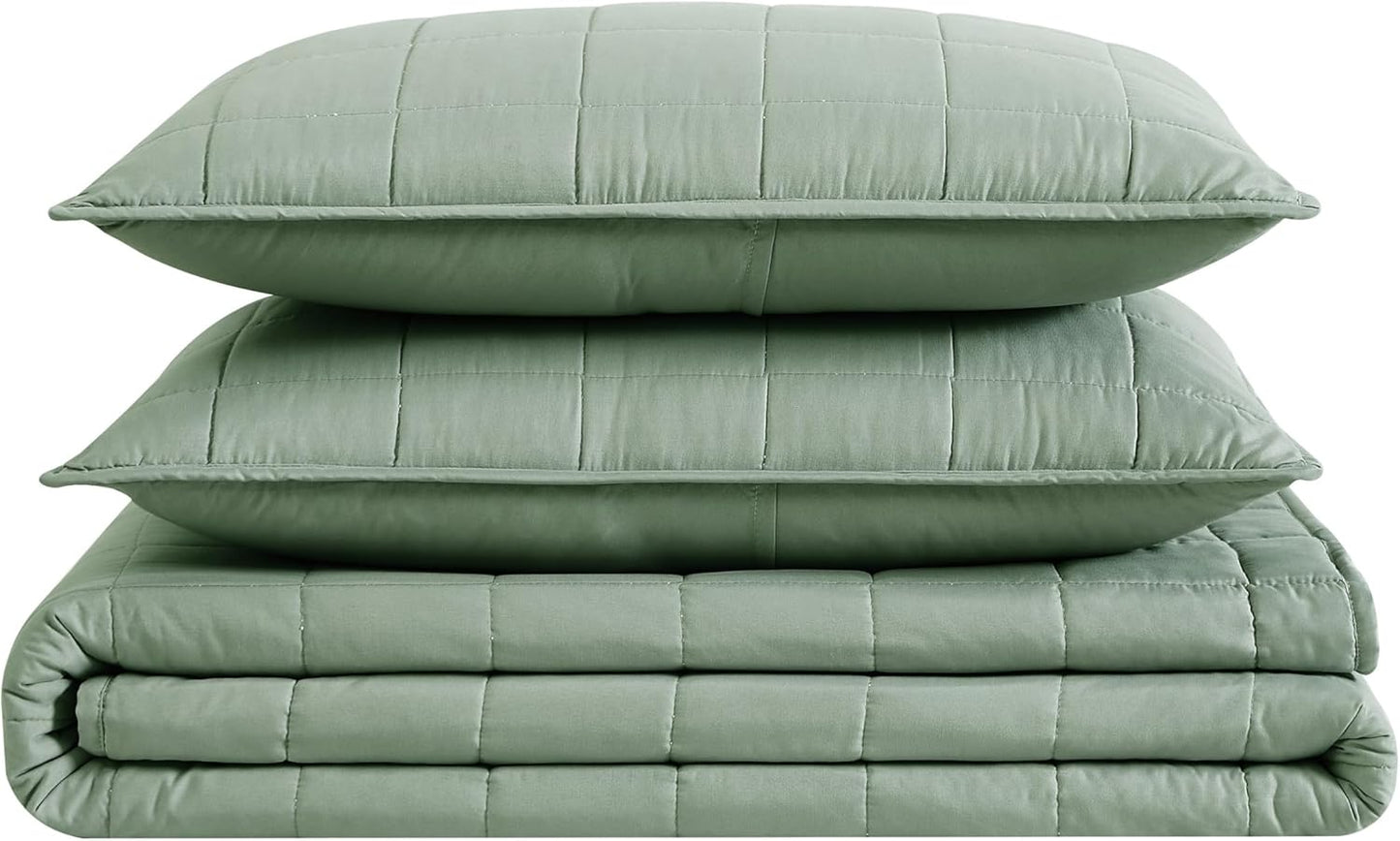 LONDON FOG Garment Washed Solid Quilt Set Green Microfiber 3-Piece King Quilt Set, Solid Themed, Adult and Teen, Oeko-TEX Certified