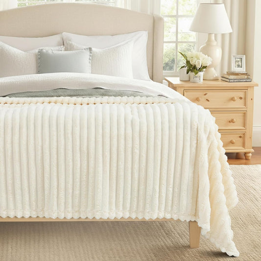 decorUhome Christmas Soft Fleece Cream White Blanket Queen Size for Bed, Cozy Fluffy Plush Flannel Large Striped Throws for Couch Sofa, Lightweight Decorative Fuzzy Blanket for Woman, 90x90 Inches