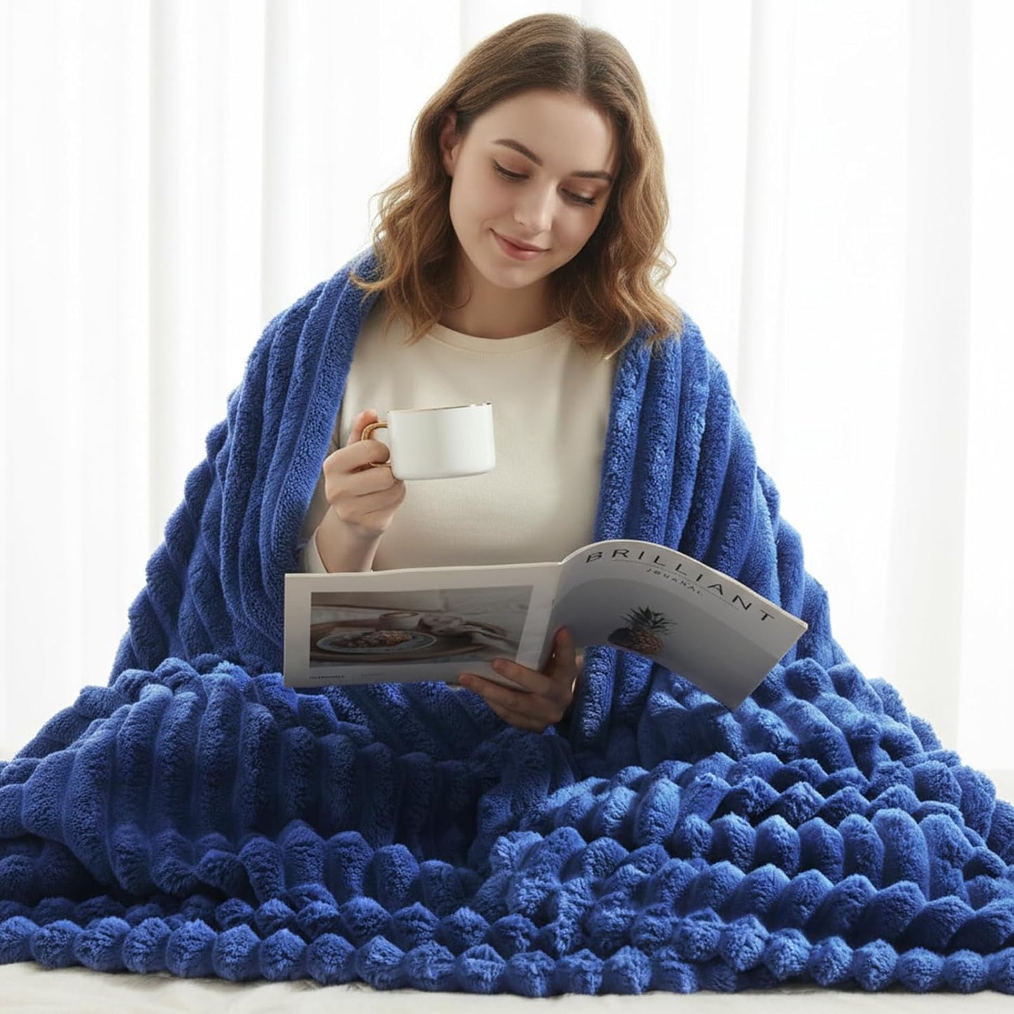 decorUhome Christmas Soft Fleece Navy Blue Twin Blanket for Bed, Cozy Fluffy Plush Flannel Striped Throws for Couch Sofa, Lightweight Decorative Ribbed Fuzzy Blanket for Woman, 60x80 Inches