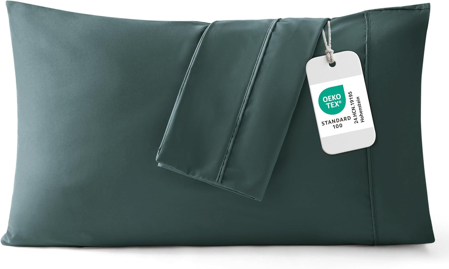 Bedsure Queen Pillow Cases Set of 2 - Forest Green Brushed Microfiber Pillowcase 2 Pack, Super Soft and Cozy Pillow Case Covers with Envelope Closure, Wrinkle, Fade and Stain Resistant, 20x30 Inches