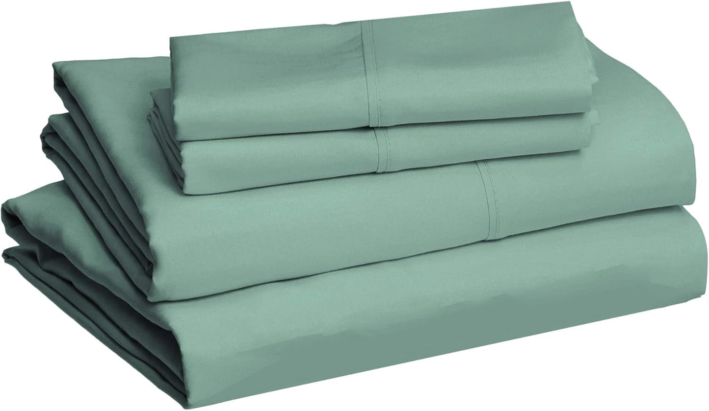 Amazon Basics Lightweight Super Soft Easy Care Breathable Microfiber 4-Piece Bed Sheet Set with 14-Inch Deep Pockets, King, Emerald Green, Solid