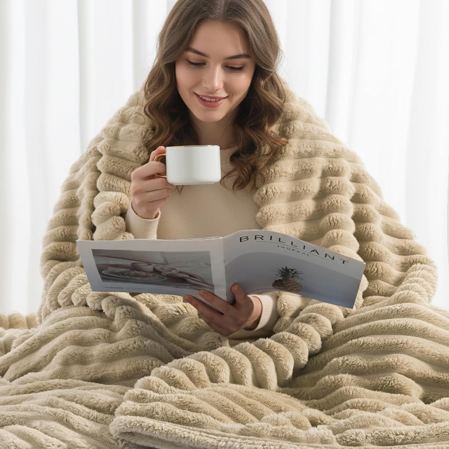 decorUhome Christmas Soft Fleece Light Brown Blanket Queen Size for Bed, Cozy Fluffy Plush Flannel Large Striped Throws for Couch Sofa, Lightweight Decorative Fuzzy Blanket for Woman, 90x90 Inches