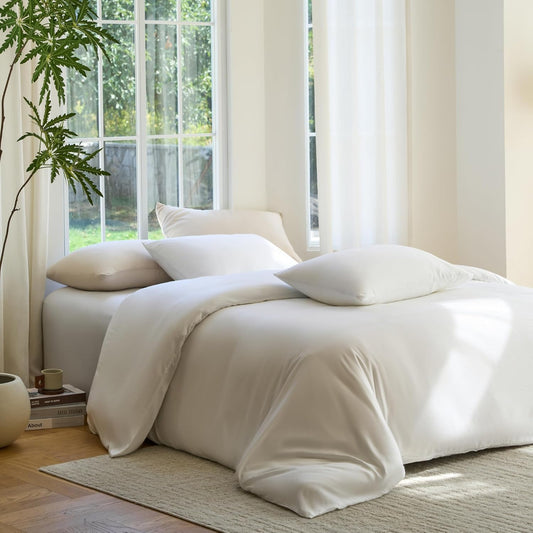 DOZ Duvet Cover Set, 100% Viscose derived from Bamboo, Organically Grown, Buttery Soft, Cooling Duvet Covers, High GSM, 1 Duvet Cover and 2 Pillowcases, 90"x90" (Snow, Full/Queen)