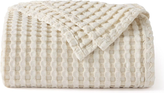 Bedsure Cooling Cotton Waffle Throw XL Blanket - Lightweight Breathable Blanket of Rayon Derived from Bamboo for Hot Sleepers, Light Beige, 50x70 Inches