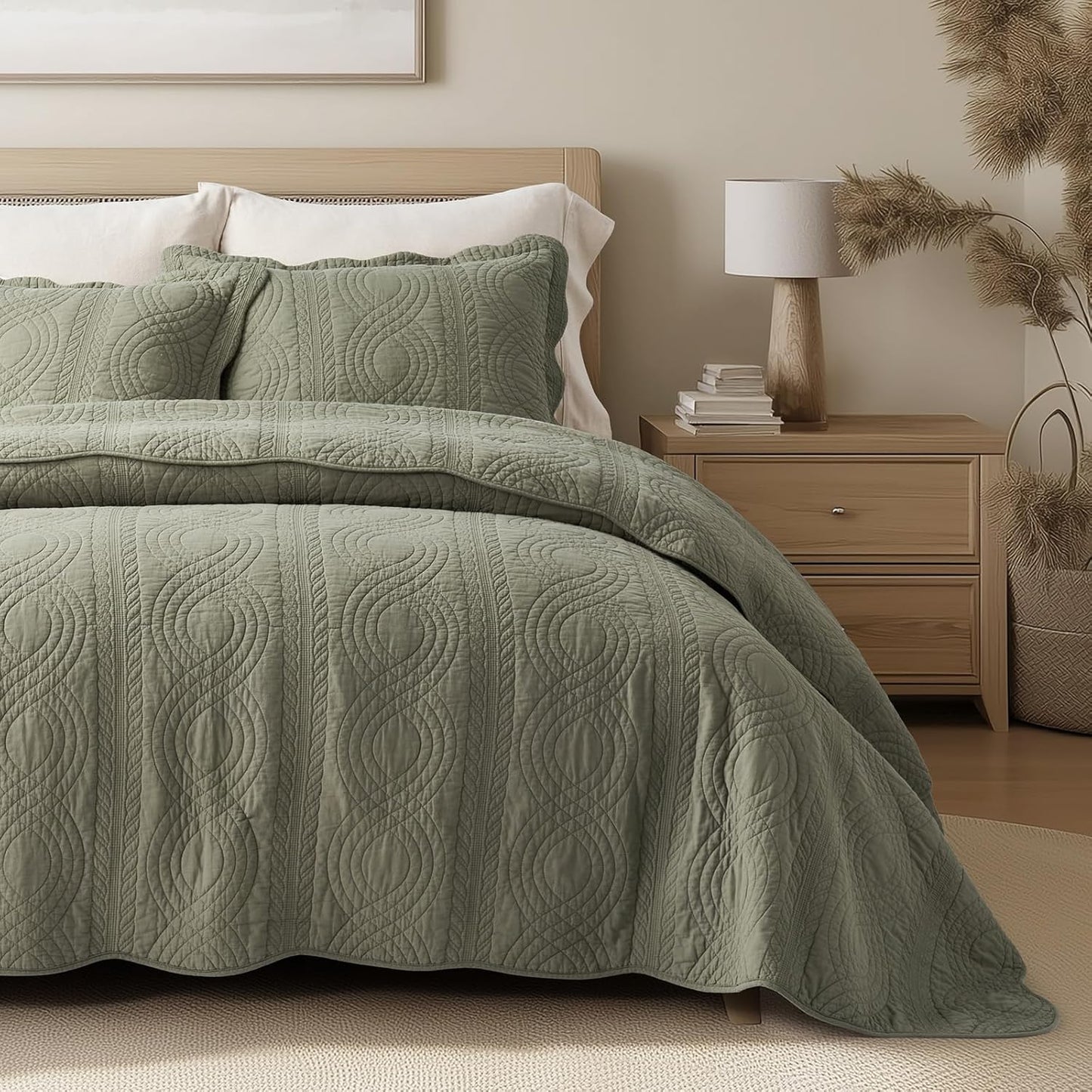 EVERGRACEHOME 100% Cotton Scallop Quilt Set, King Size 3 Piece Set – Lightweight Bedspread with 2 Shams, Soft Prewashed Matelasse Coverlet for Cozy and Elegant Bedding, Olive Green