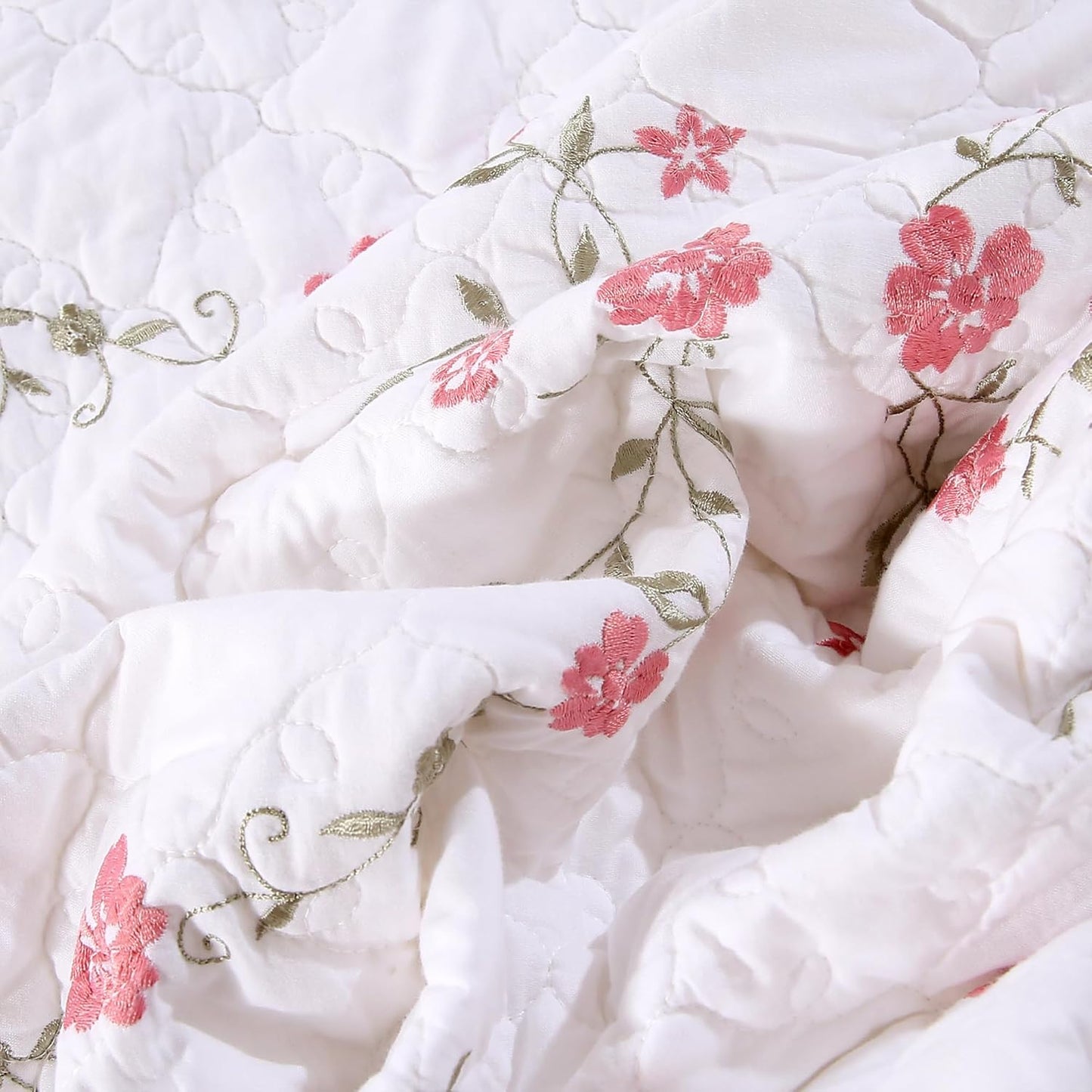 Quilt Set Circular Floral 3D Embroidery Pattern 100% Cotton Reversible Quilted Embroidered Decorative Bedspreads Coverlet Set, Lightweight &Soft Twin Size White Bedding Coverlet for All Season