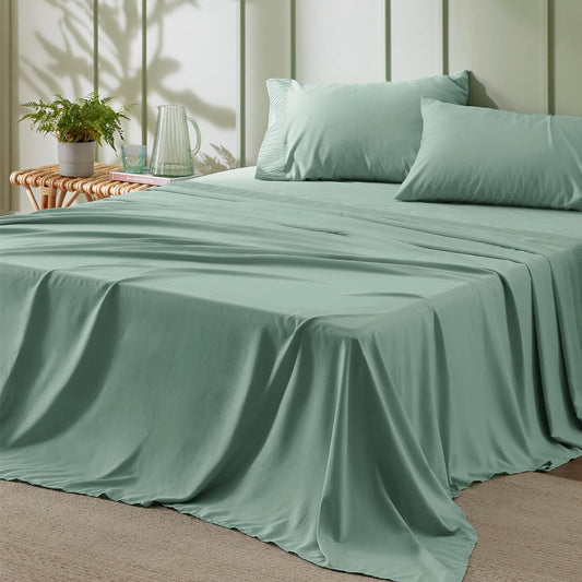 Bedsure Full Size Bed Sheets - 4 Pieces Soft Full Sheet Set - Breathable & Cooling - Hotel Luxury - Easy Care Polyester Microfiber Bedding for Women, Men, Mint Green