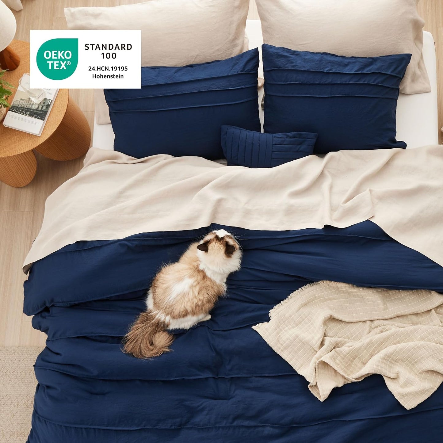 Bedsure Navy Blue Oversized Queen Comforter Set - 4 Pieces Pinch Pleat Bed Set, Down Alternative Bedding Sets for All Season, 1 Comforter, 2 Pillowcases, 1 Decorative Pillow