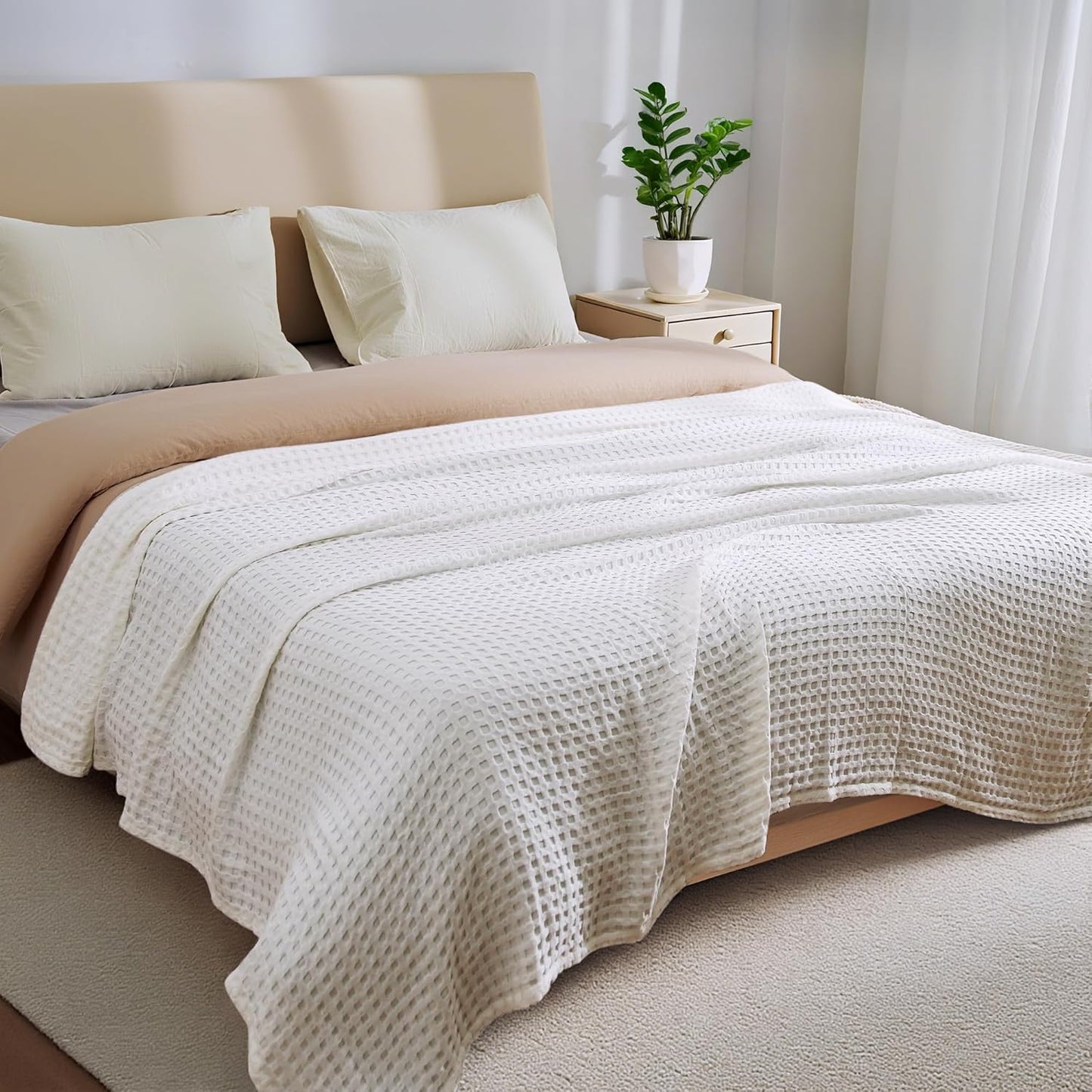 Aganear Waffle Blanket - Lightweight Breathable Summer Blanket of 50% Cotton and 50% Rayon Derived from Bamboo for Hot Sleepers Luxury Throws for Bed, Couch and Sofa,White,90x90 Inches