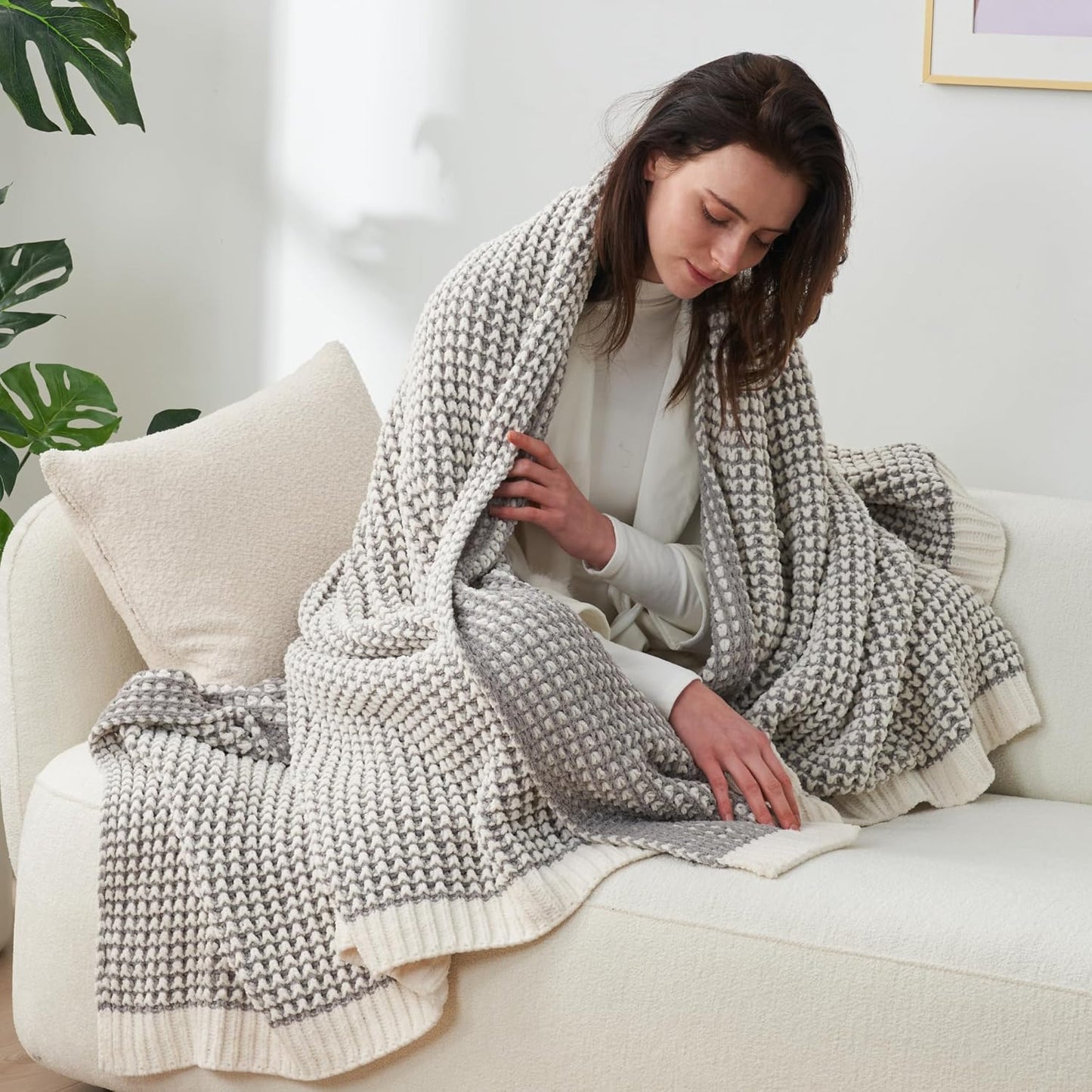 Amélie Home Waffle Chenille Throw Blanket for Couch, Pineapple Stitch Knit Soft Cozy Knit Blanket Decorative Throw for Sofa, Chair, 50"x60", Grey&Ivory