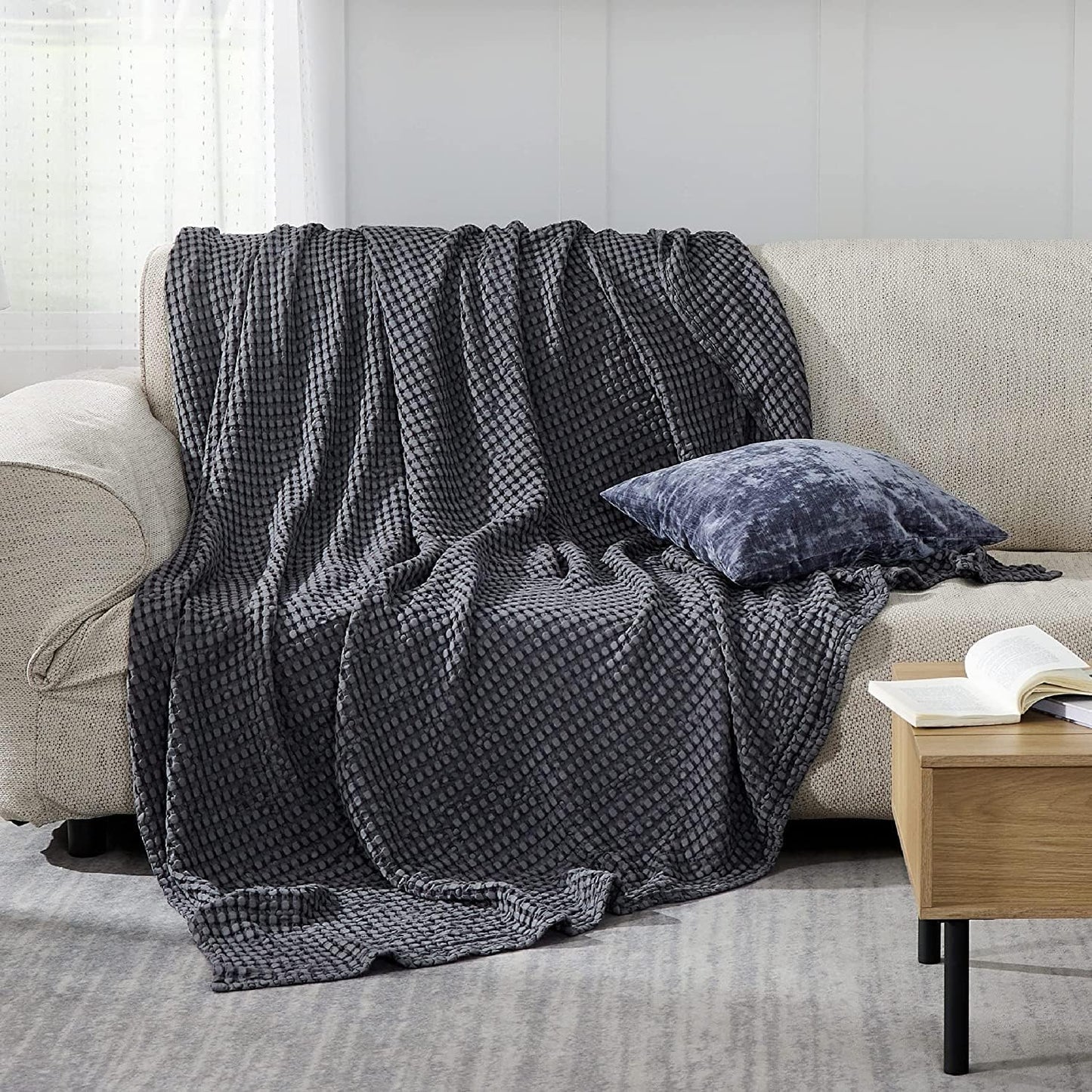 Bedsure Cooling Cotton Waffle King Size Blanket - Lightweight Breathable Summer Blanket of Rayon Derived from Bamboo for Hot Sleepers, Luxury Throws for Bed, Couch and Sofa, Dark Grey, 104x90 Inches