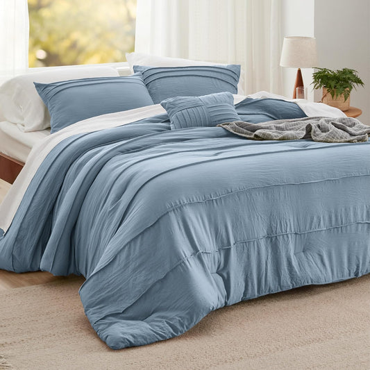 Bedsure King Comforter Set - 4 Pieces Pinch Pleat Bed Set, Light Blue Boho Bedding for All Season, 1 Soft Comforter, 2 Pillowcases, 1 Decorative Pillow