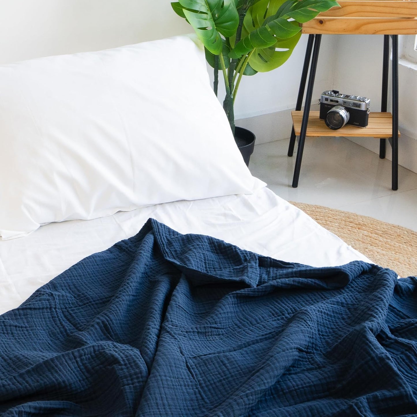 Salt Earth 100% Cotton Muslin Blanket, Gauze Blanket 80"X90" Queen, 4 Layered for Couch, Bed, Living Room,Lightweight & All Seasons Blankets & Throws, Easy to wash,Nature & Skin Friendly (Dress Blue)