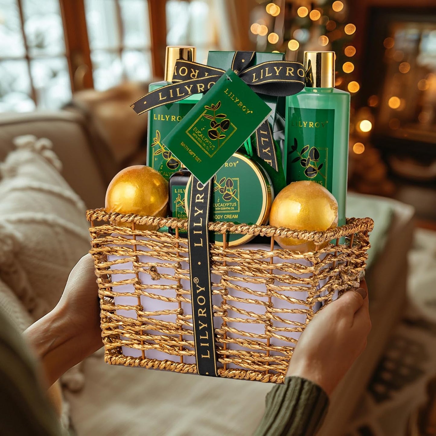Bath and Body Gift Basket for Christmas - 10-Piece Eucalyptus Luxury Spa Set for Women & Men, Relaxation Ideal for Mothers Day, Father’s Day, Birthday with Shower Gel & More for Her & Him