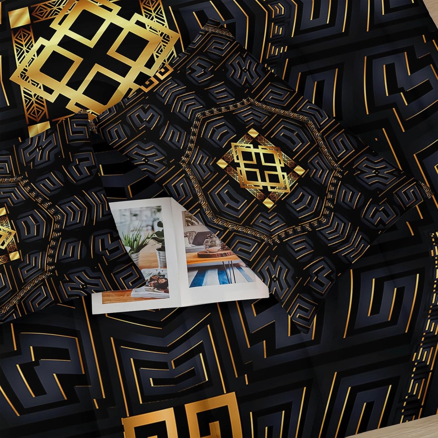 Black and Gold Plaid Comforter Set King，King Quilt Bedding Set Plaid，with 1 Comforter with 2 Pillow Case