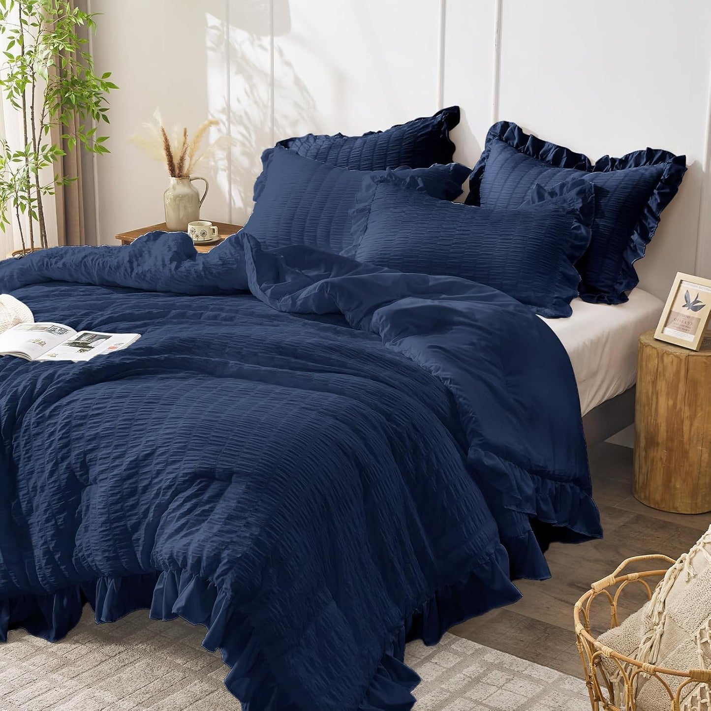 JOLLYVOGUE Navy Blue King Comforter Set, 3 Pieces Seersucker Comforters King Size, Lightweight & Fluffy Bedding Sets King for All Season with 1 Ruffle Comforter and 2 Ruffle Pillowshams