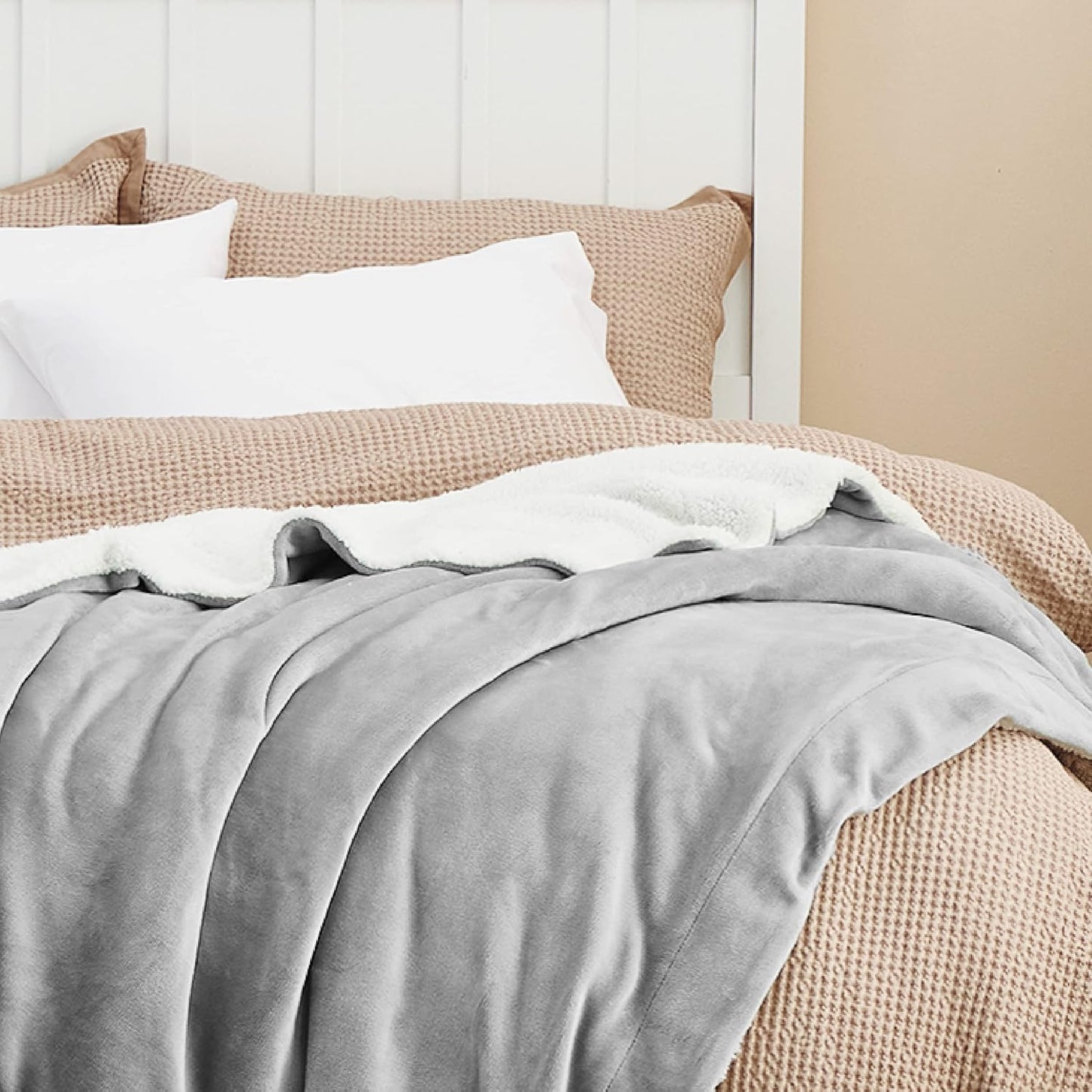 Bedsure GentleSoft Sherpa Fleece Blankets King Size for Bed - Thick and Warm, Soft Fuzzy Plush King Blanket for Winter, Light Grey, 108x90 Inches
