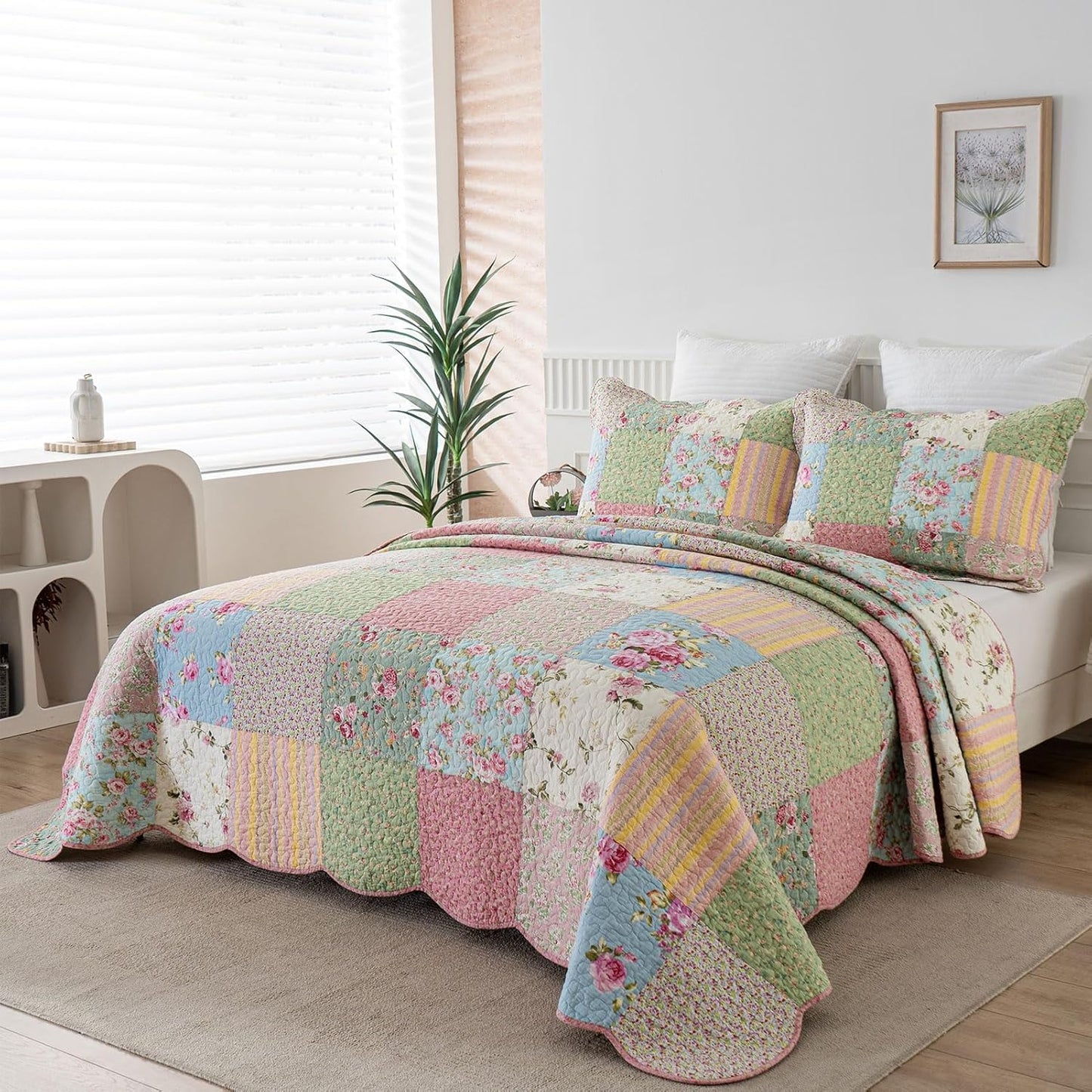 YAYIDAY Oversized King Bedspreads Patchwork Quilt Set (120x118 Inch) - 100% Cotton Reversible Breathable Floral Quilted Coverlet with Pillow Shams Fit All Season