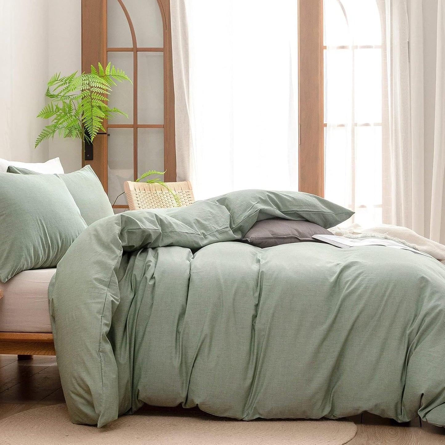 BESTOUCH Duvet Cover Set 100% Washed Cotton Linen Feel Super Soft Comfortable Chic Lightweight 3 PCs Home Bedding Set Solid Green Oversized Full