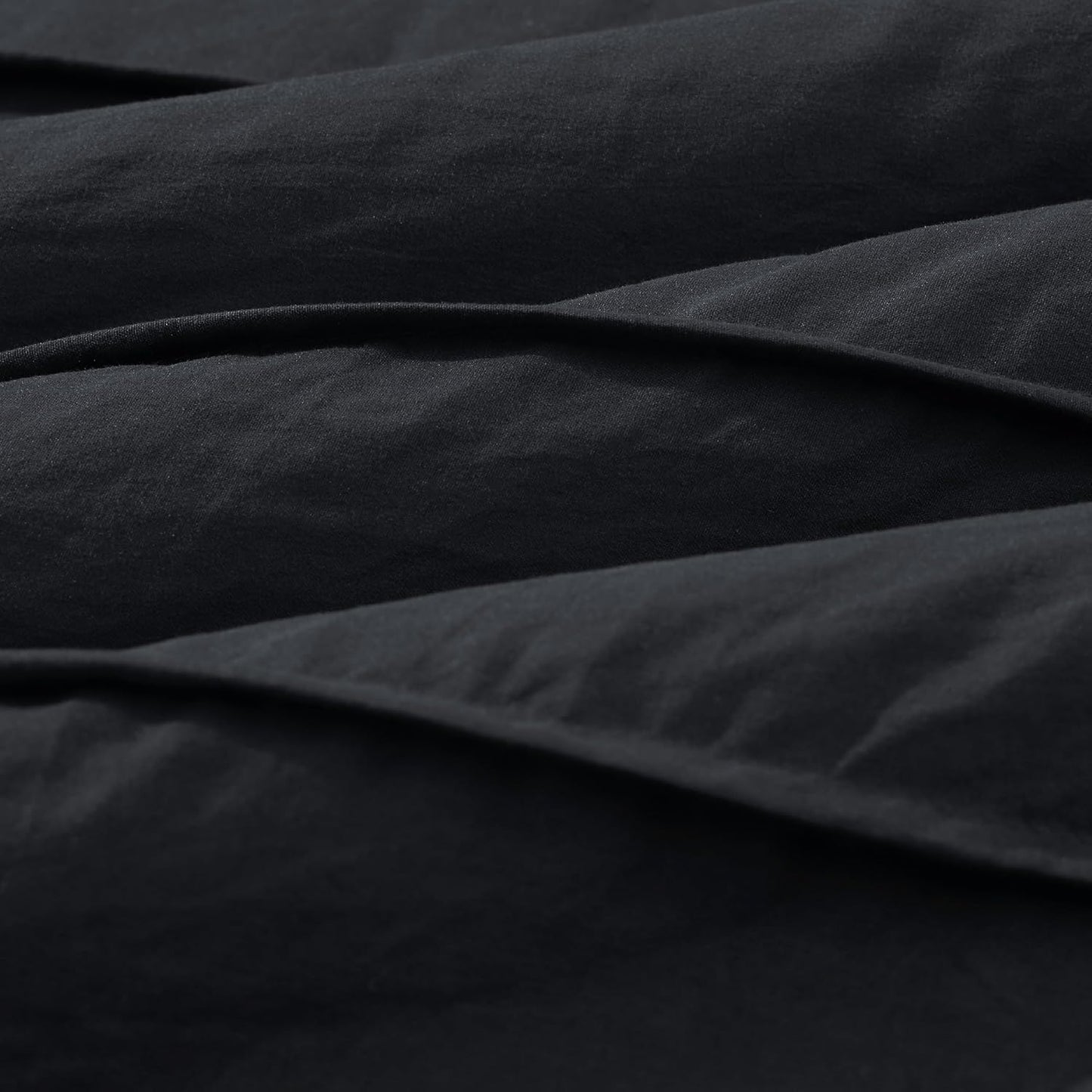 Bedsure Black Twin XL Comforter Set - 3 Pieces Pinch Pleat Bed Set, Down Alternative Bedding Sets for All Season, 1 Comforter, 1 Pillowcase, 1 Decorative Pillow