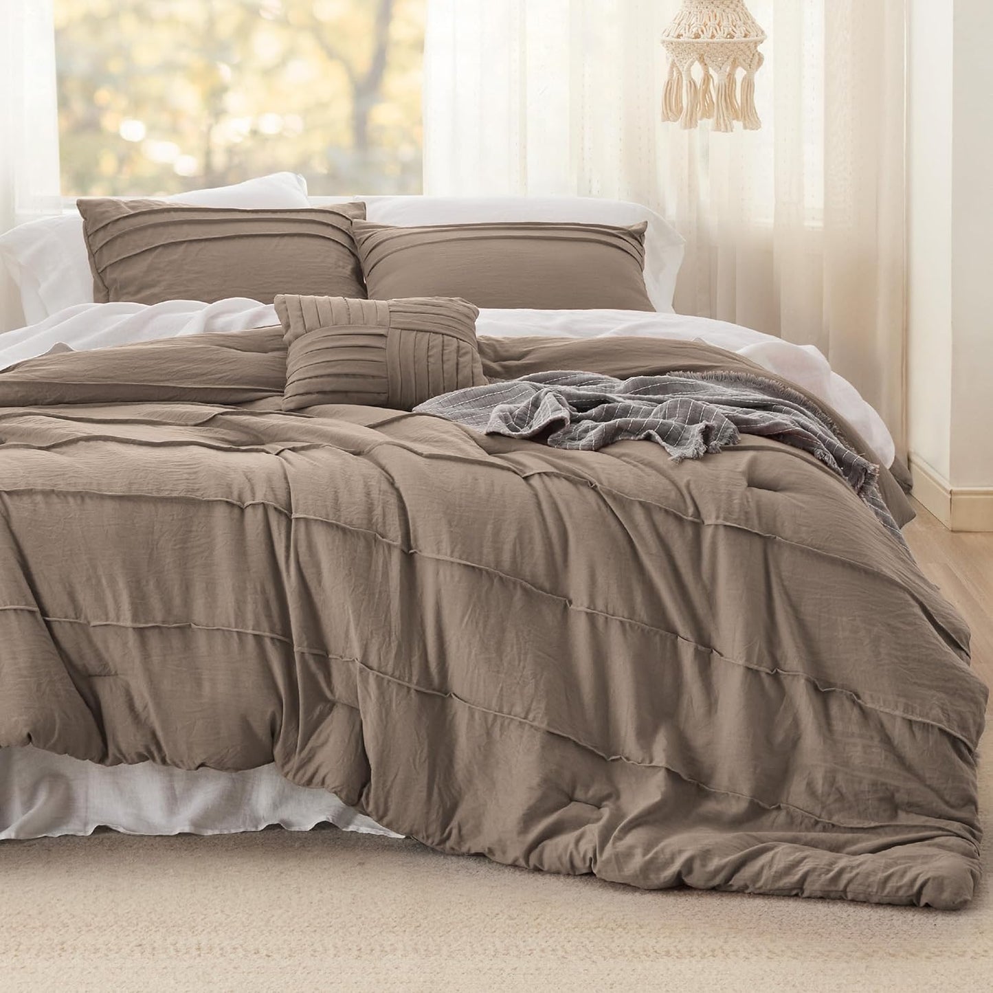 Bedsure Twin Comforter Set - 3 Pieces Pinch Pleat Bed Set, Brown Boho Bedding for All Season, 1 Soft Comforter, 1 Pillowcase, 1 Decorative Pillow