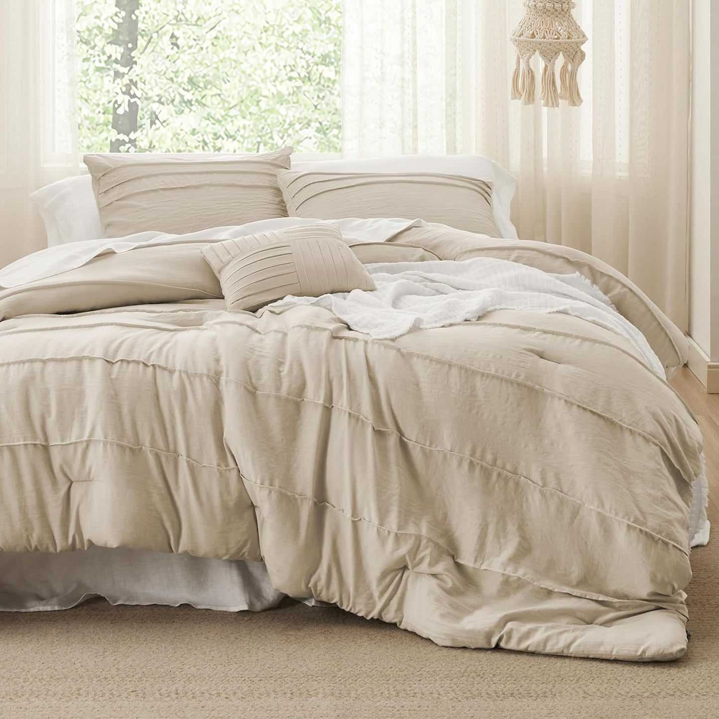 Bedsure King Comforter Set - 4 Pieces Pinch Pleat Bed Set, Linen Boho Bedding for All Season, 1 Soft Comforter, 2 Pillowcases, 1 Decorative Pillow