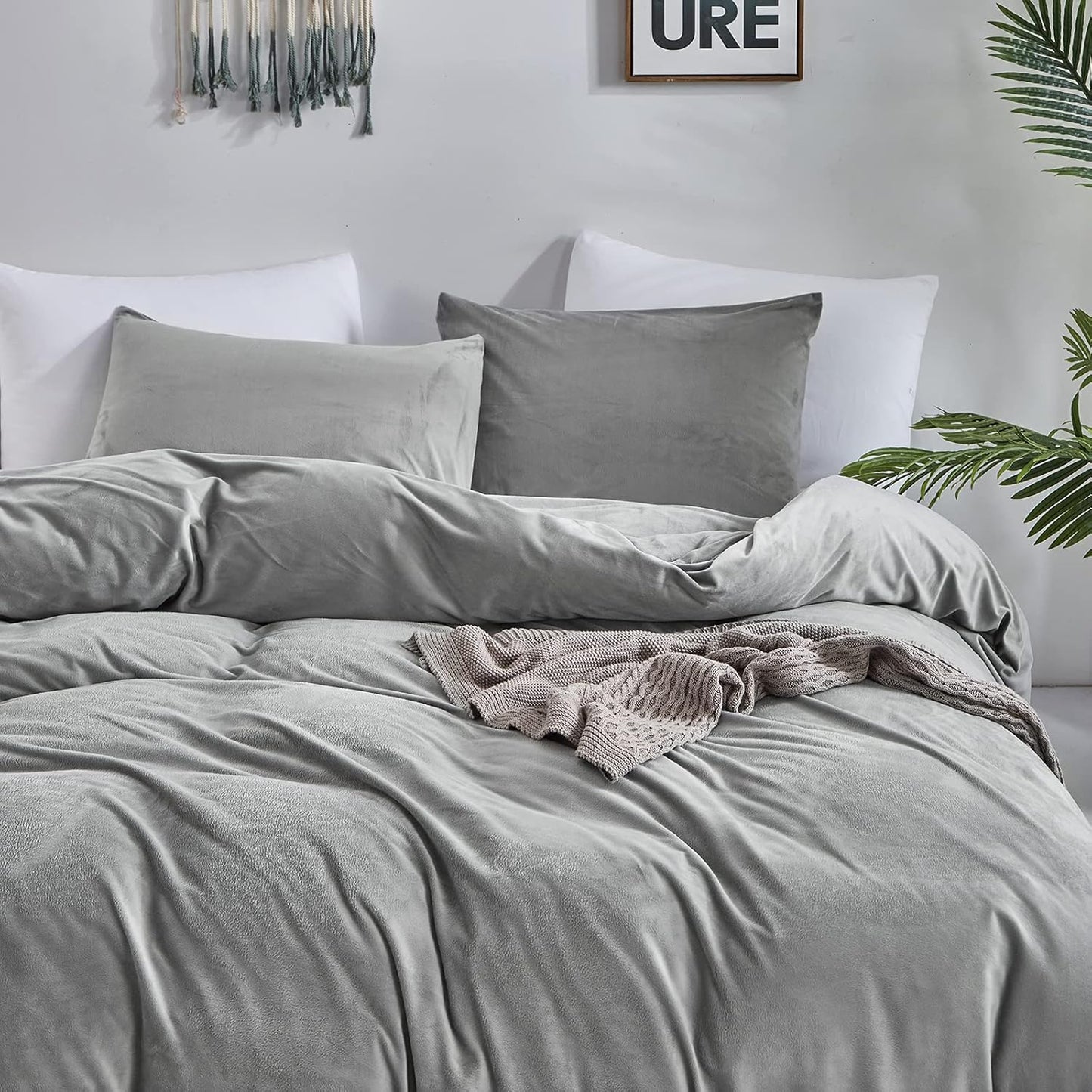 Cottonight Grey Velvet Comforter Set - California King Plush Fluffy Gray Bedding - Winter Warm Cozy Super Soft Heavyweight Flannel Comforter Set with 2 Pillowcases