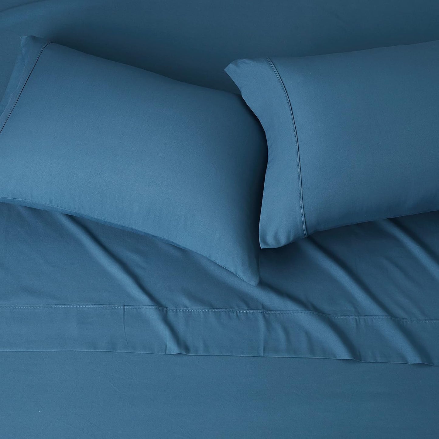 Amazon Basics Lightweight Super Soft Cooling, Wrinkle Free Luxury Microfiber 4-Piece Bed Sheet Set with 14-Inch Deep Pockets, King, Dark Teal, Solid