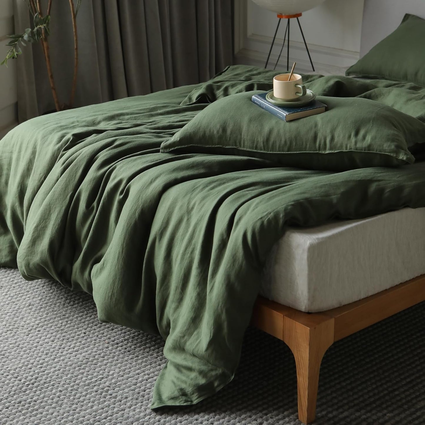 XZ XIFA Green Linen Duvet Cover Queen, 100% Washed French Flax Linen Bedding with Zipper Closure, Cooling for Hot Sleepers, Textured Bed Sets - 1 Duvet Cover and 2 Pillowcases.