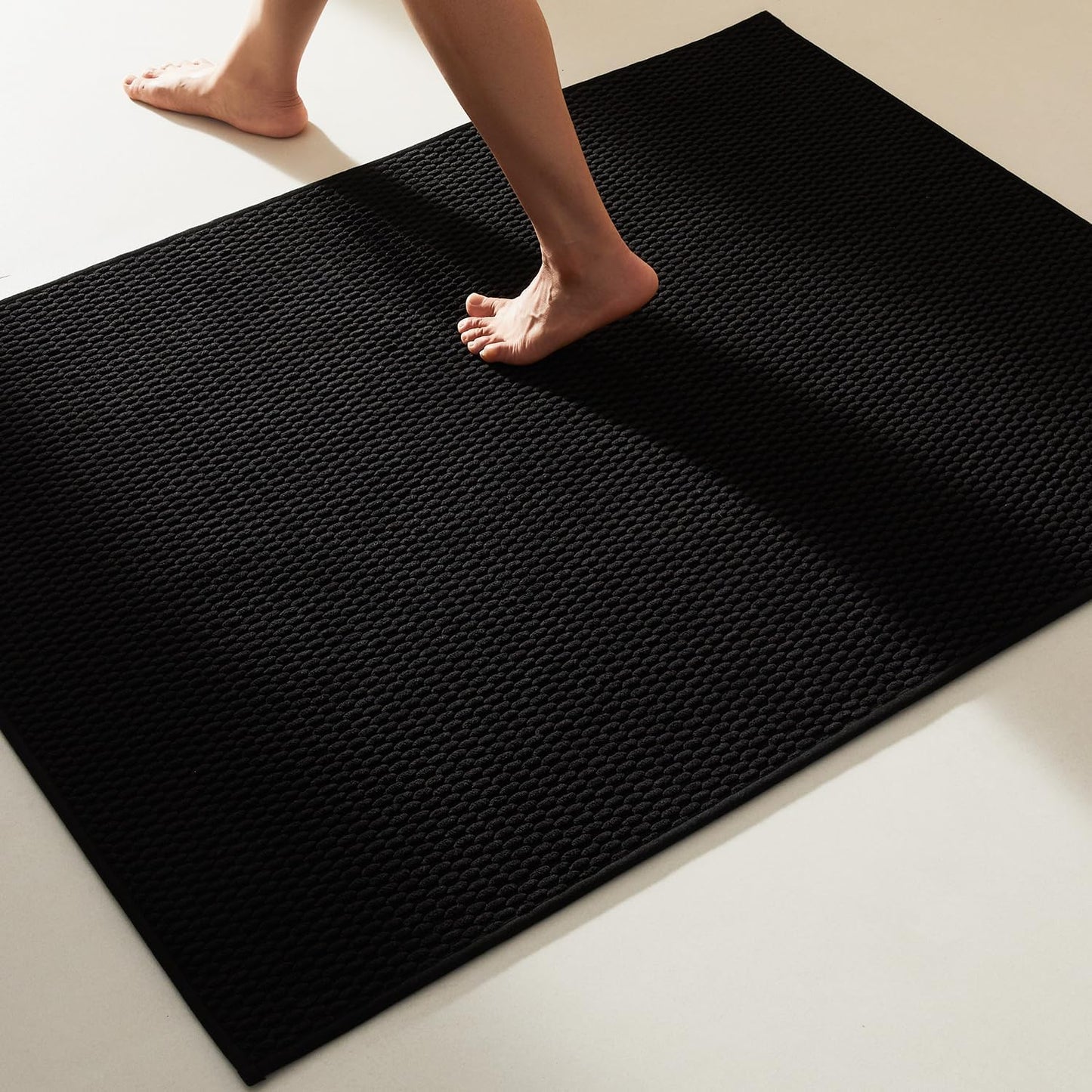Black Large Bathroom Rugs Non Slip Washable Bath Rugs Super Absorbent Bathroom Rug Thin Quick Dry Low Pile Bath Mats, Black 36''x48''