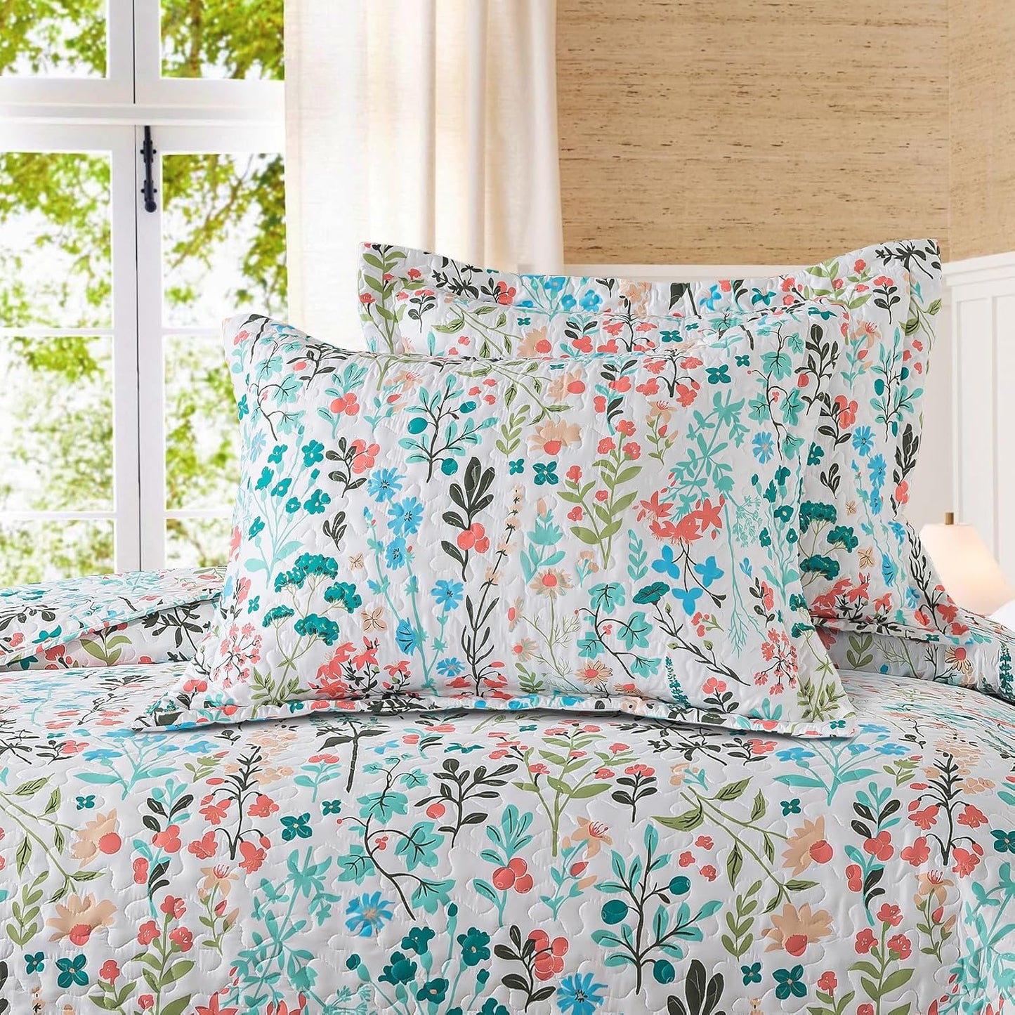 BEDIFANY King Size Quilt Bedding Set - Cotton Filling Lightweight Reversible Bedspread with Botanical Floral Pattern, Farmhouse Bed Coverlet for All Seasons, 3-Piece Set (98x106 Inches)