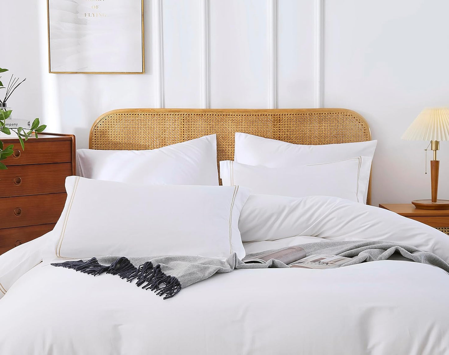 100% Cotton Duvet Cover Set Soft Comfortable with Embroidery Design 3 Pcs Home Sateen Weave Bedding Set (White&Gold, King)