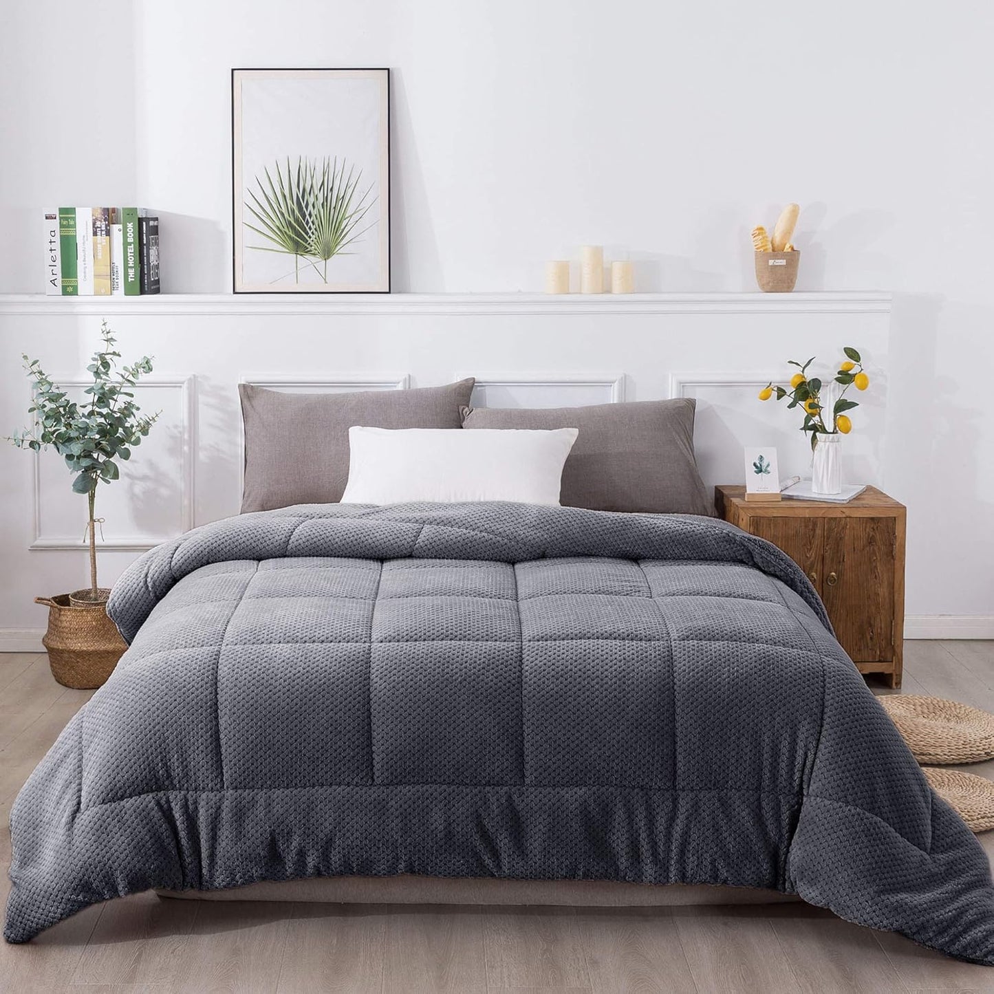 KASENTEX Super Ultra Soft Luxury Plush Sherpa Comforter, Cozy Reversible Fleece - Goose Down Alternative Fill, Machine Washable Bedding, Excalibur Grey, Twin/Twin XL Size