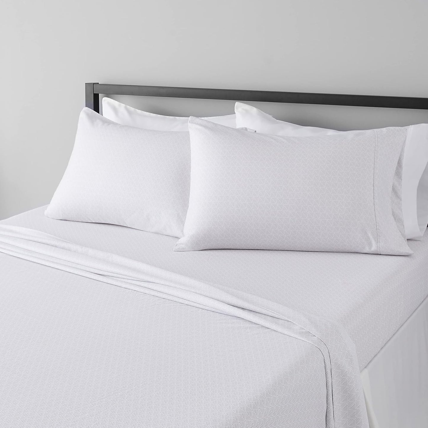 Amazon Basics Lightweight Super Soft, Cooling Luxury Microfiber 4 Piece Bed Sheet Set With 14-Inch Deep Pockets, King, Gray Crosshatch, Printed