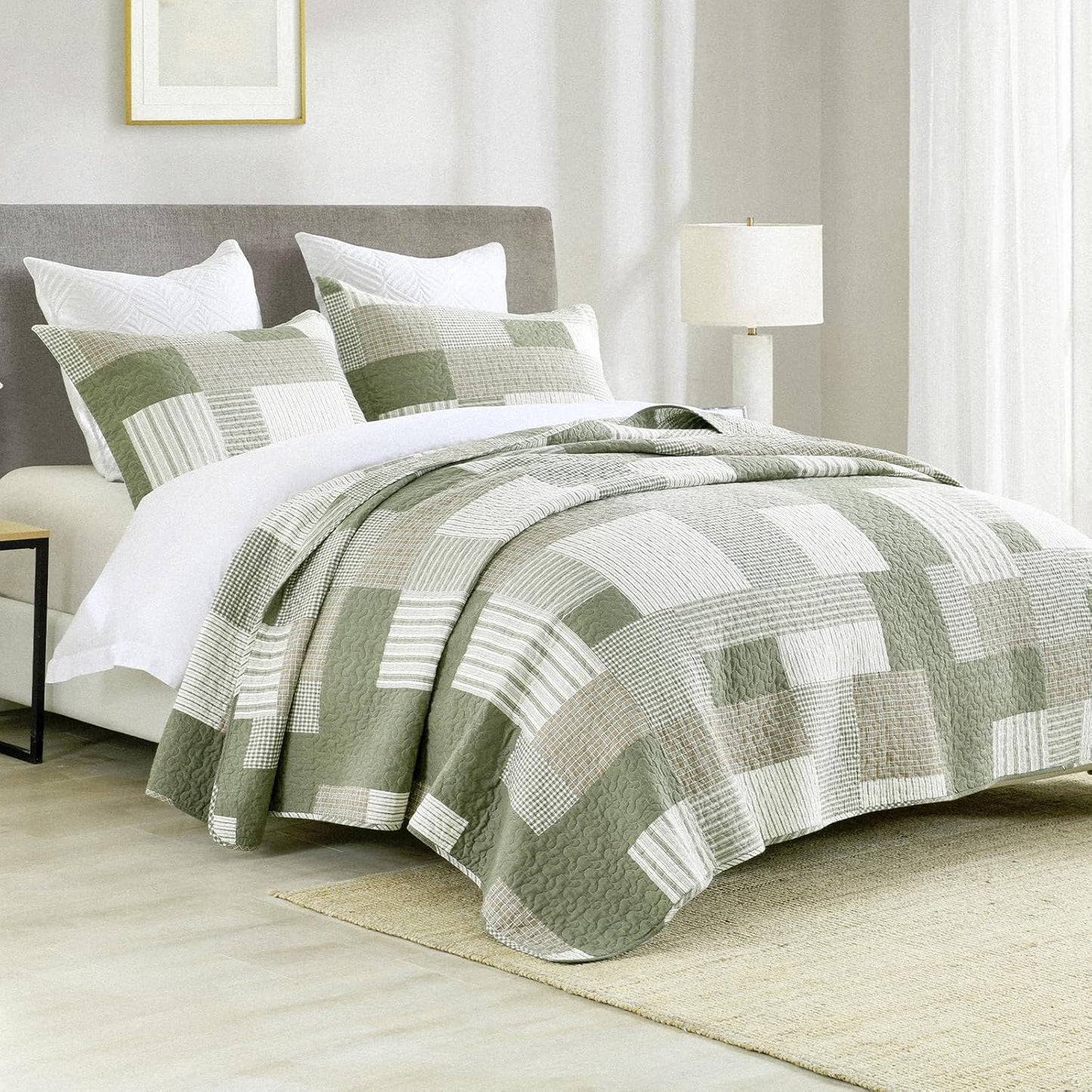 Uniclinens Plaid Quilt Set King Size, Patchwork Light Green Quilt Bedding Set, 100% Cotton Bedspreads, Farmhouse Rustic Lightweight Comforter, 3 Pieces Set with 2 Pillowshams, Green/Brown/Beige