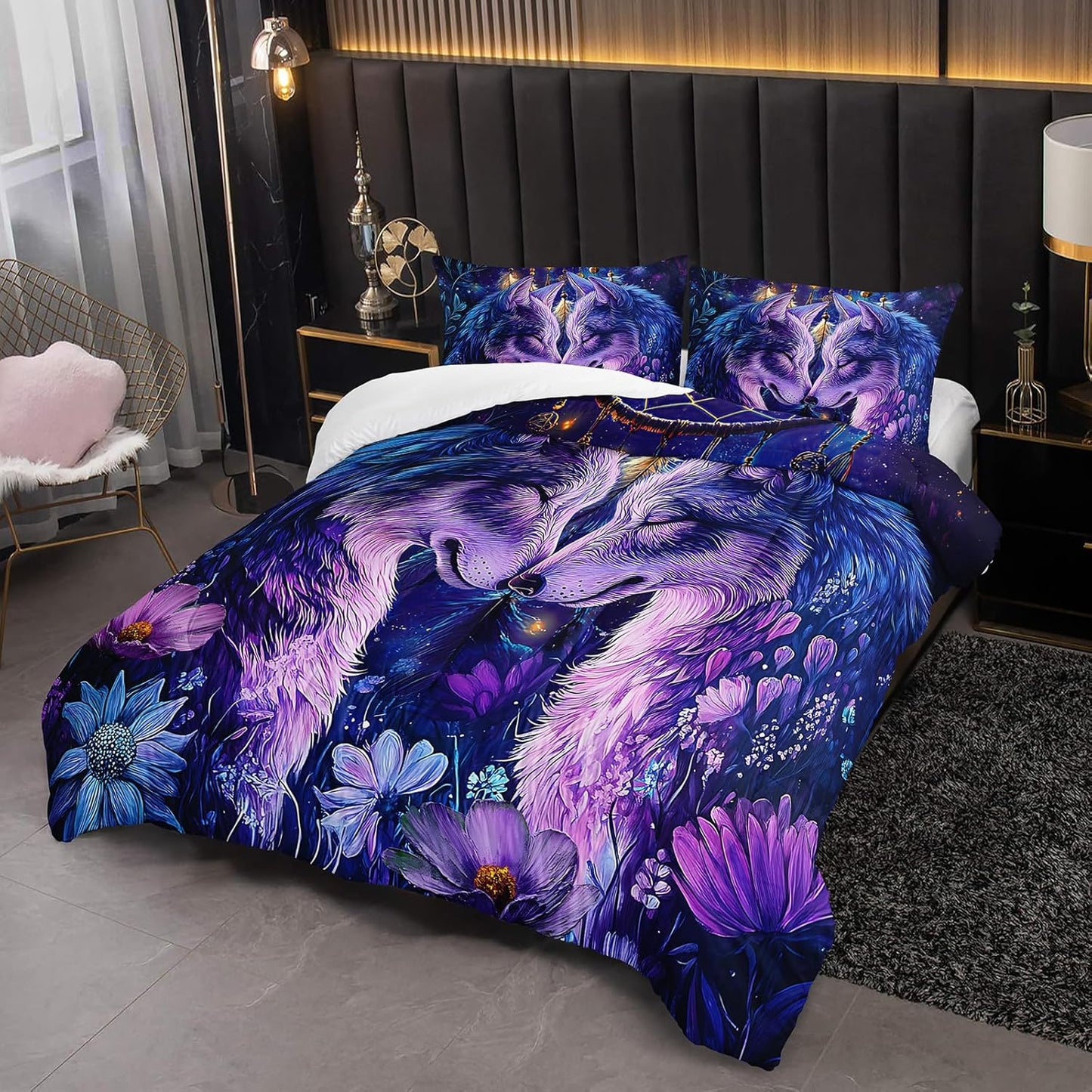 Purple Wolf Bedding Comforter Set Queen Size，Dreamcatcher Flower Quilt Bedding Set Queen，with 1 Comforter with 2 Pillow Case，Wolf Bedroom Decor for Kids Girls Boy