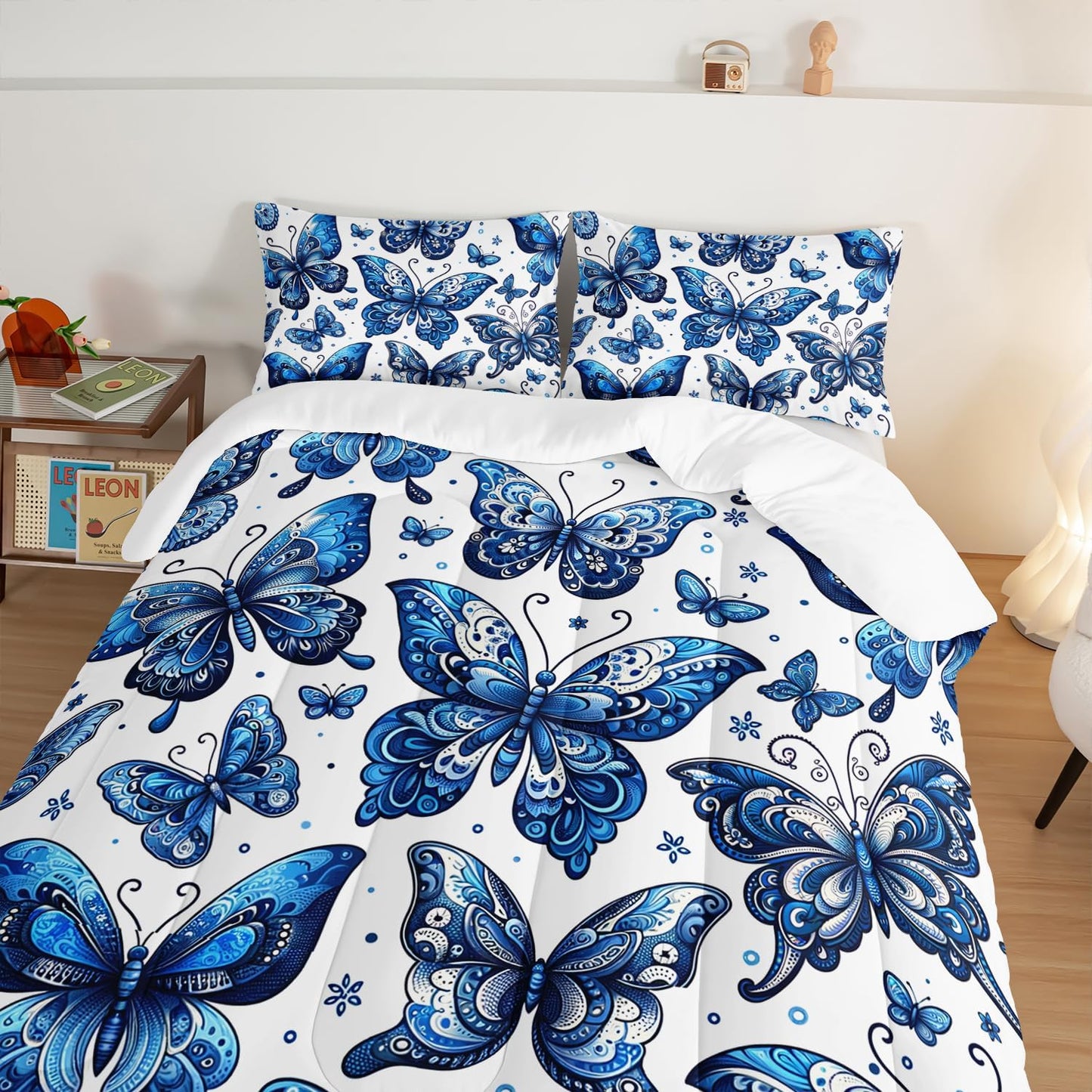 Blue Butterfly Comforter Bedding Set Queen Size,Bohemian Style Blue Series Bedding for Kids Girls Boys,Insect Themed Children's Bedding Soft Fluffy Comforter Sets with 2 Pillowcases.