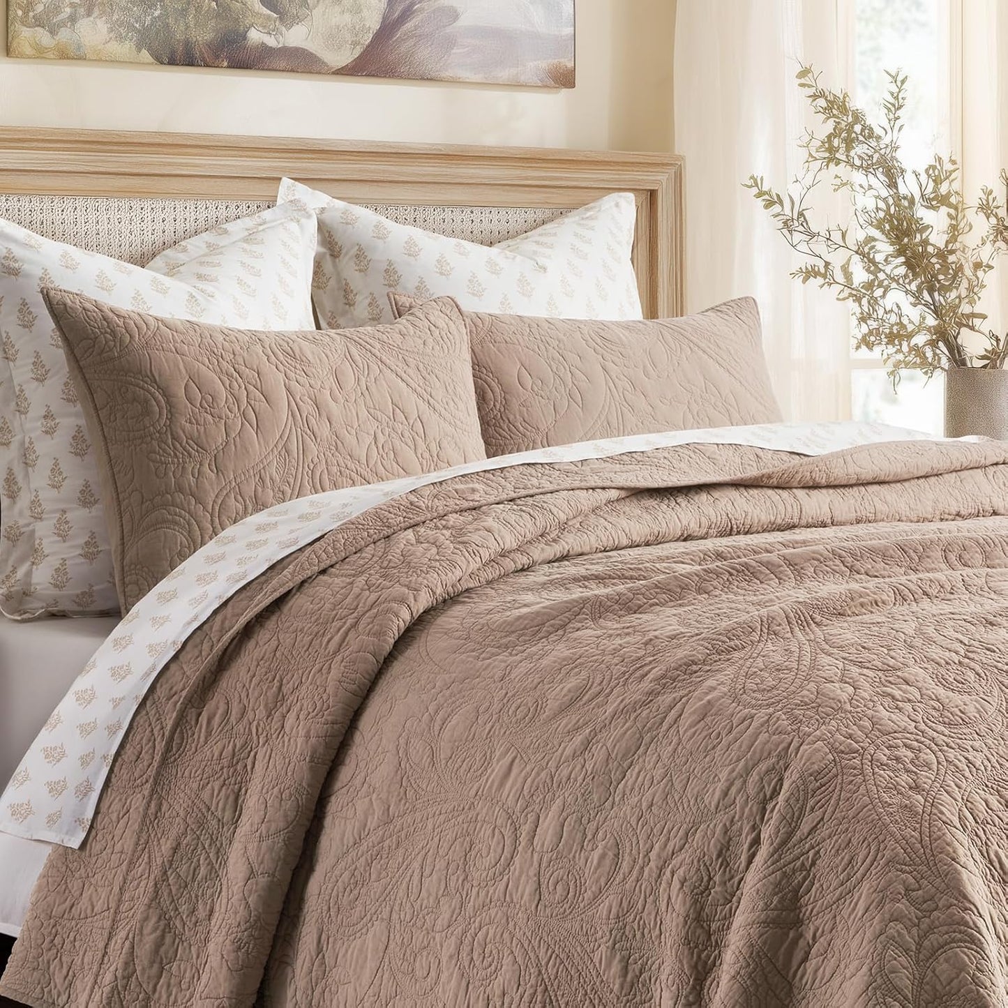 EVERGRACE 100% Cotton Paisley Quilt Set, King Size 3 Piece Set – Prewashed Lightweight Bedspread with 2 Shams, Soft & Breathable Matelasse Coverlet for All-Season Comfort, Dusty Brick