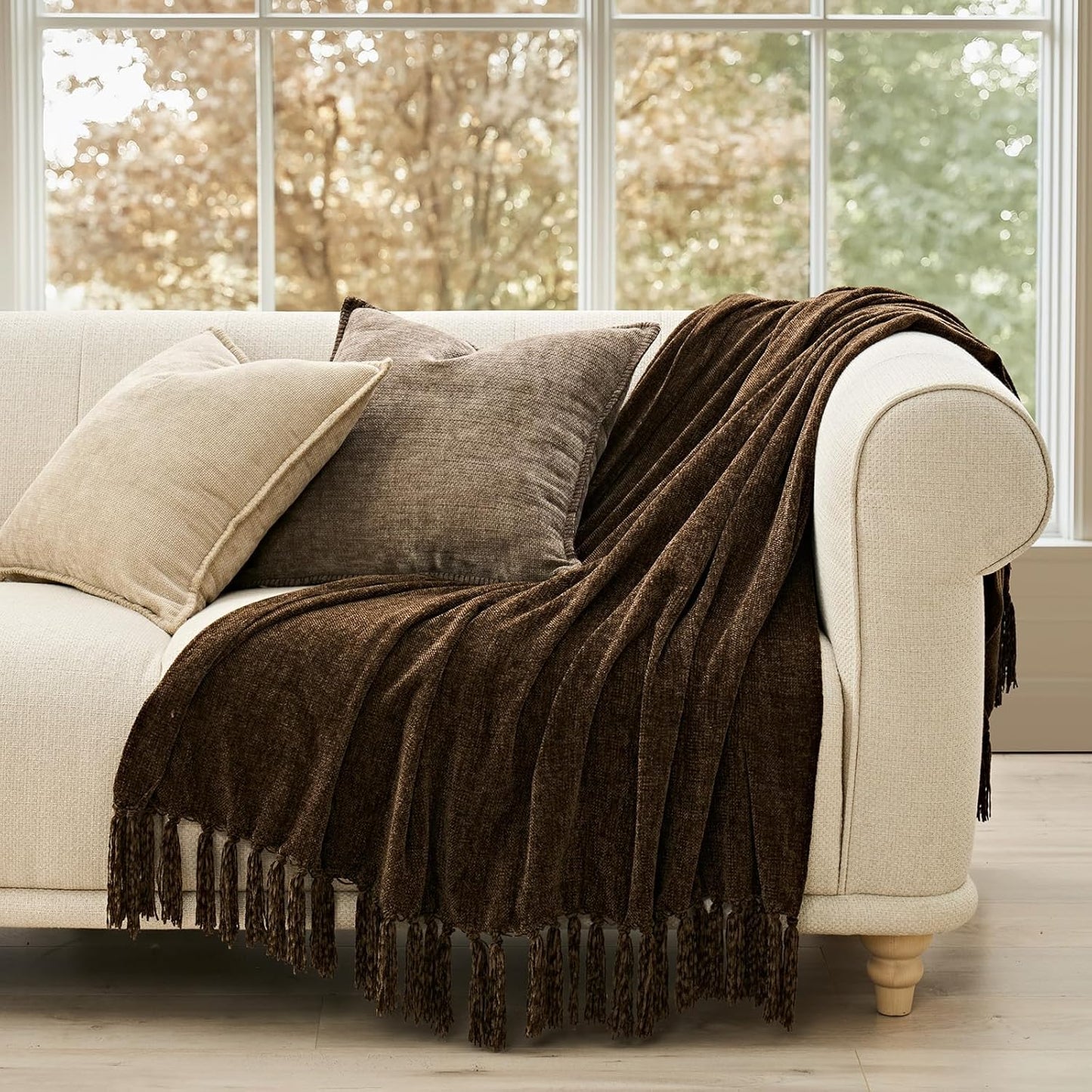 EVERGRACE Soft Chenille Throw Blanket for Couch, Cozy Plush Fuzzy Decorative Chenille Knit Throw Blanket with Tassels, Lightweight Blanket and Throws for Bed Sofa Gift Home Decor, Dark Brown 50"x60"