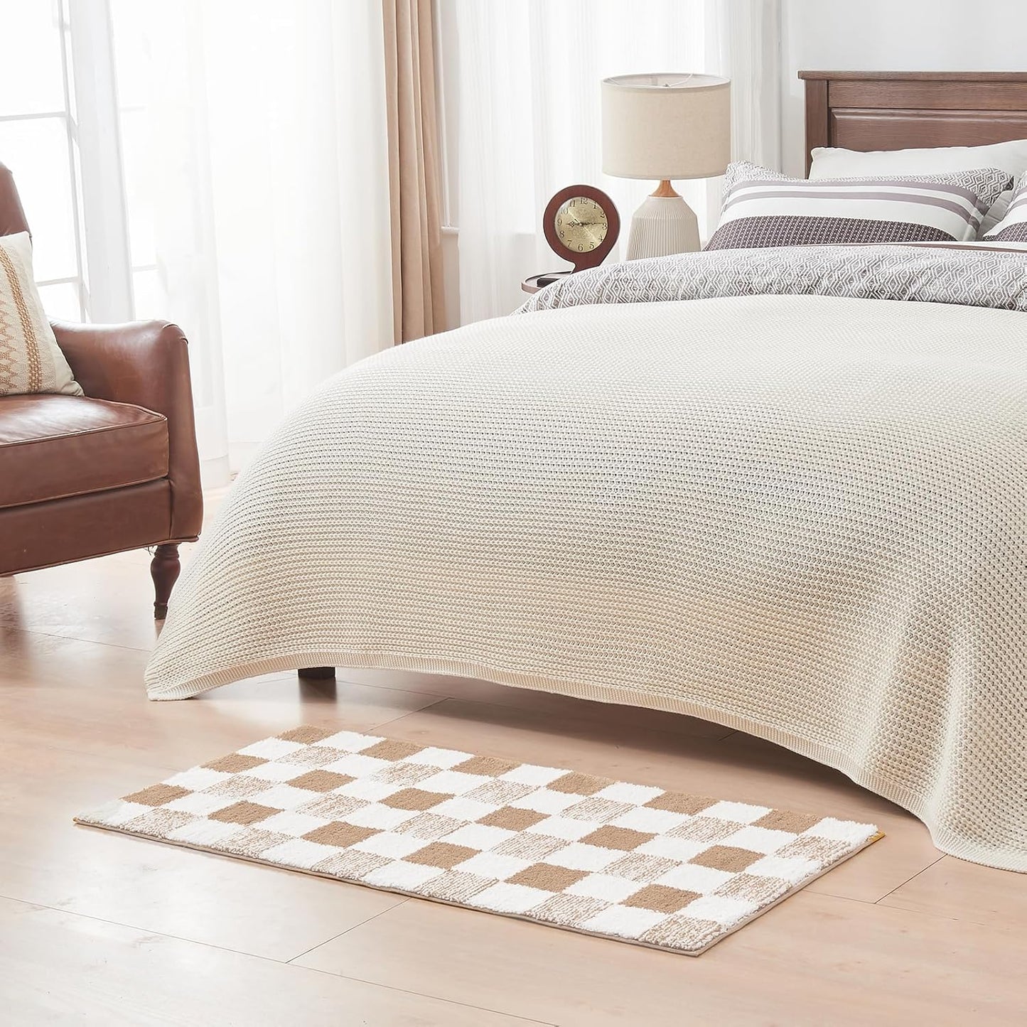 CozeCube Bath mats for Bathroom Non Slip, Fluffy Absorbent Microfiber Bath mat Washable, Aesthetic Bathroom Rugs, Long Beige Checkered Bath Runner, Beige, 59" x 24"