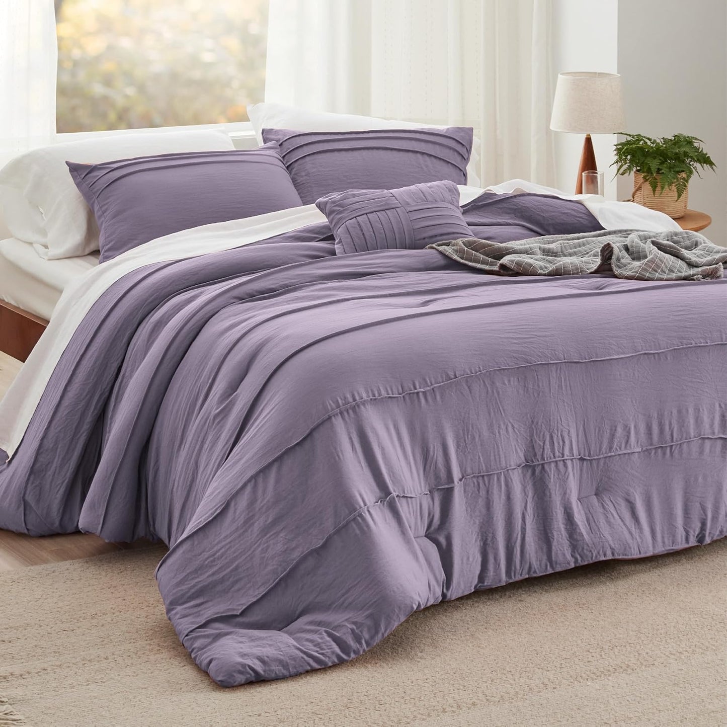 Bedsure California King Comforter Set - 4 Pieces Pinch Pleat Bed Set, Purple Boho Bedding for All Season, 1 Soft Comforter, 2 Pillowcases, 1 Decorative Pillow