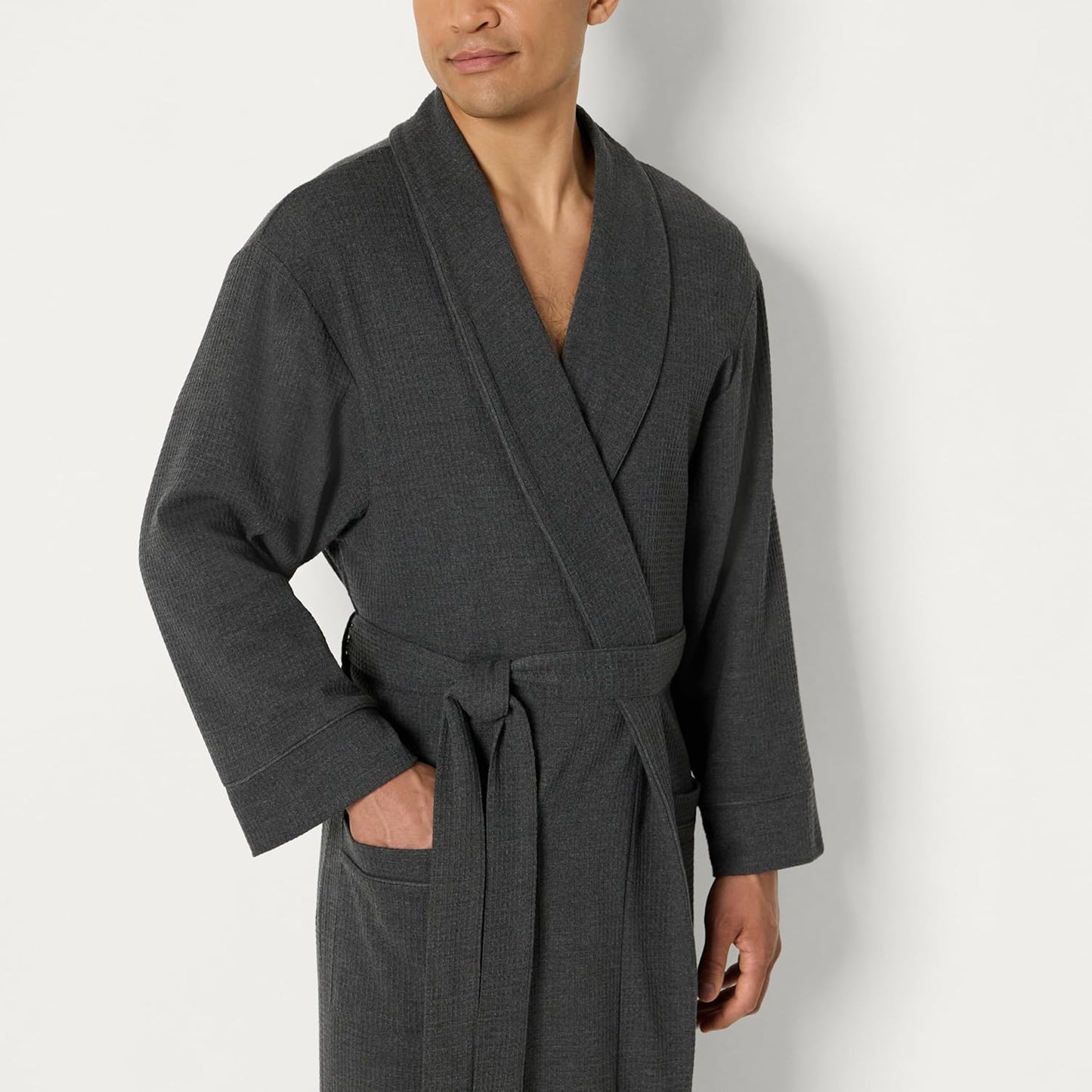 Amazon Essentials Mens Lightweight Waffle Bathrobe (Available in Big & Tall)