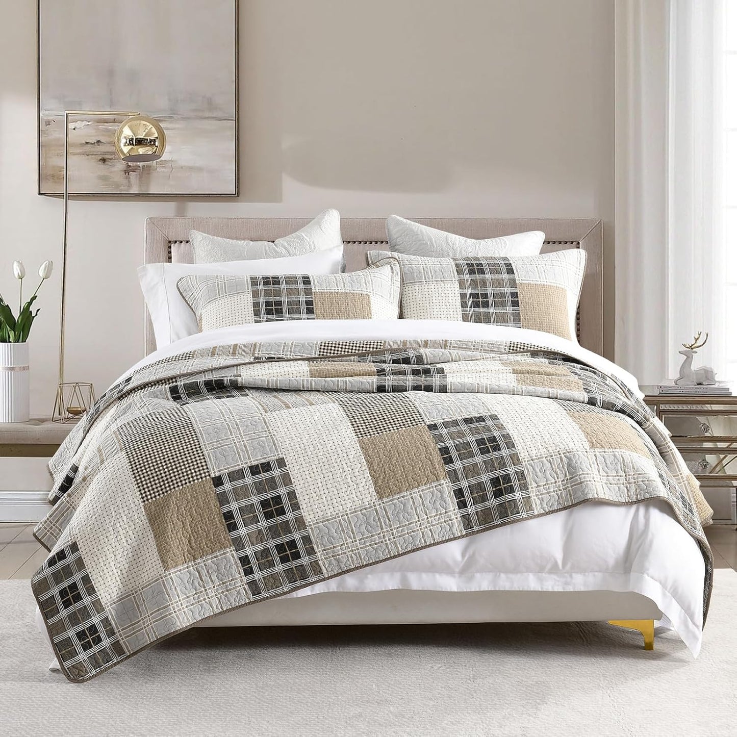 KALOOLA Plaid Queen Quilt Set, 100% Cotton Beige Queen Quilt Bedding Set, Farmhouse Reversible Quilted Bedspread Coverlet with 2 Pillow Shams, Lightweight Thin Comforter for All Season, 3 Pieces