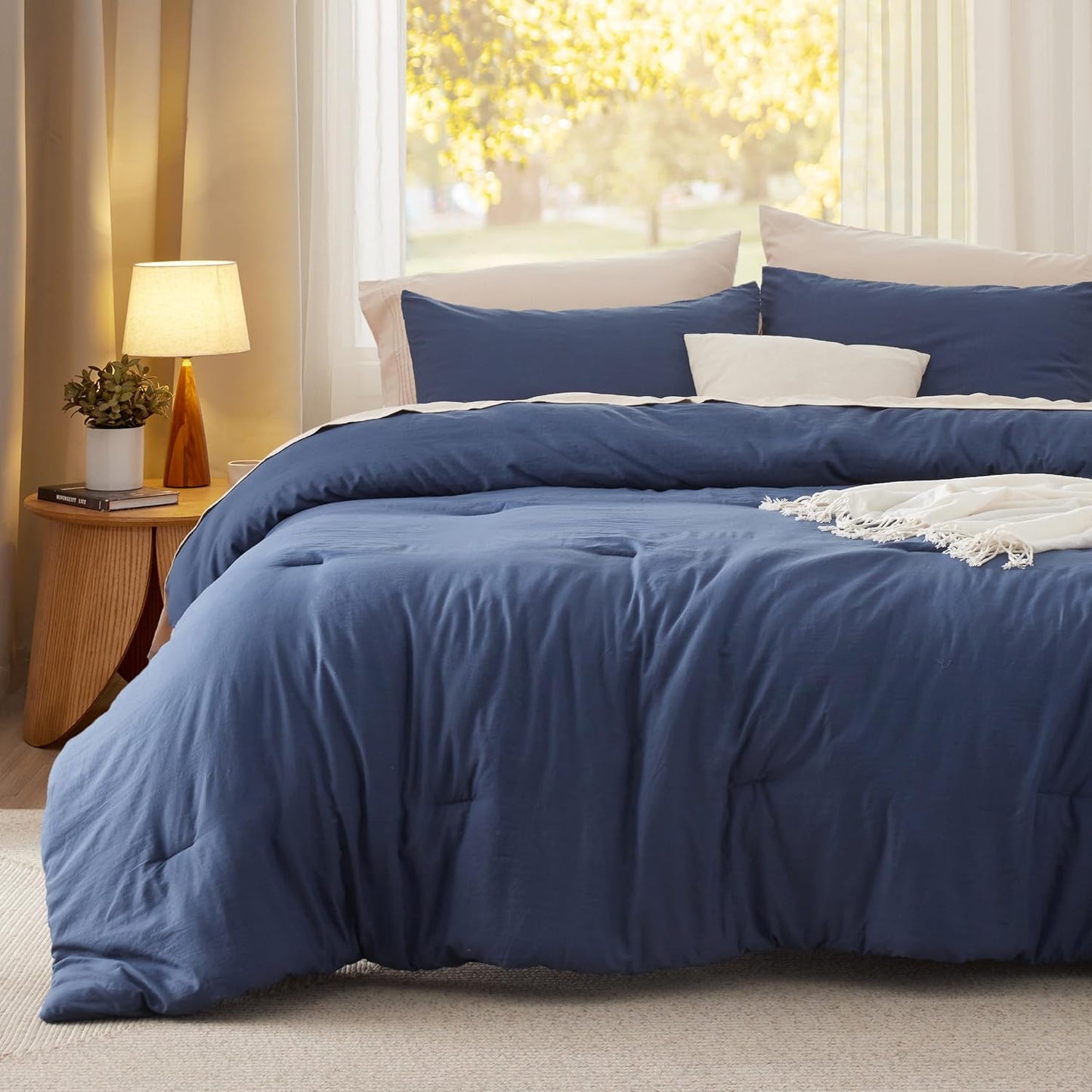 Bedsure Queen Size Comforter Set, Navy Soft Prewashed Bedding for All Seasons, 3 Pieces GentleSoft™ Warm Down Alternative Bed Set, 1 Lightweight Comforter (90"x90") and 2 Pillowcases (20"x26")