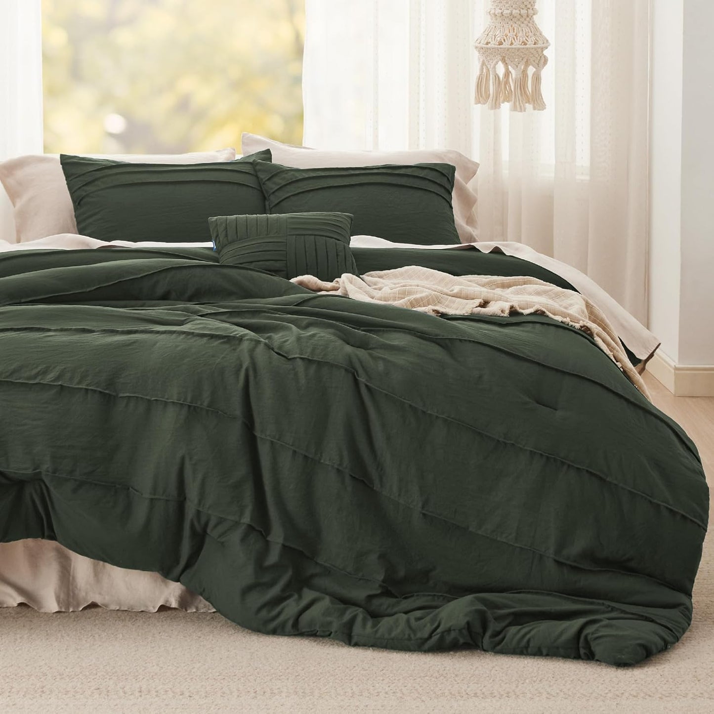 Bedsure Twin Comforter Set - 3 Pieces Pinch Pleat Bed Set, Olive Green Boho Bedding for All Season, 1 Soft Comforter, 1 Pillowcase, 1 Decorative Pillow