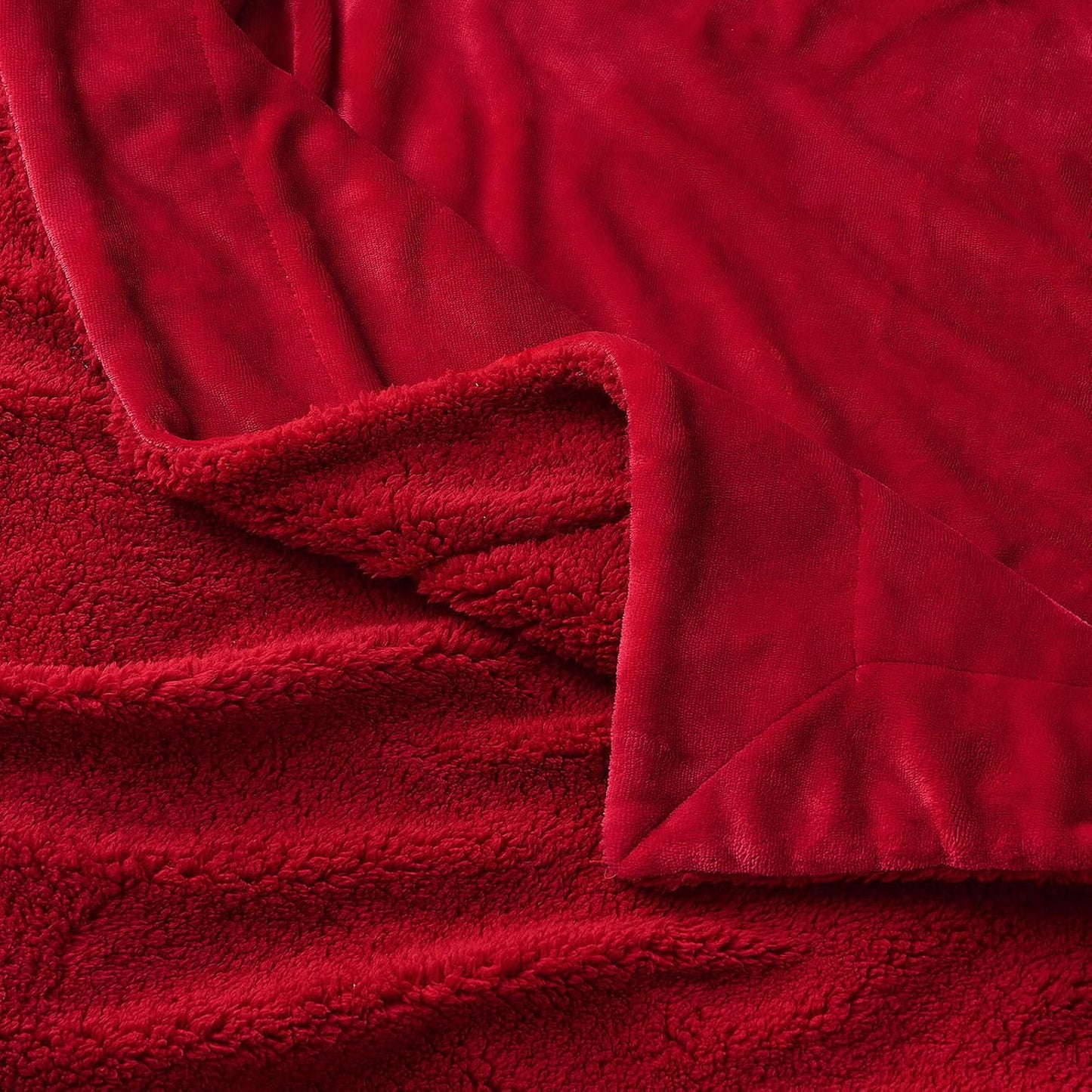 SOCHOW Sherpa Fleece Throw Blanket, Double-Sided Super Soft Luxurious Plush Blanket Twin Size, Classic Red, 60x80 inches