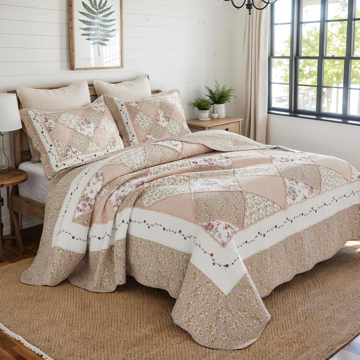 Brandream Queen Size Quilt Set Cotton Patchwork Quilts Blush Pink Country Floral Bedding Patchwork Quilted Comforter Set 3-Piece