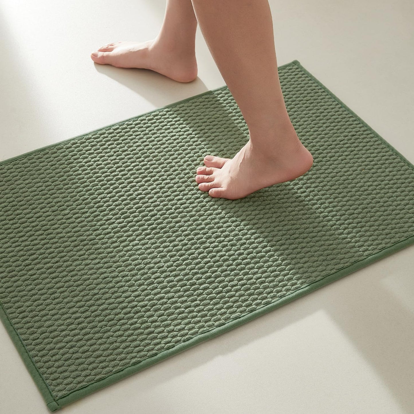 Bathroom Rugs Non Slip Washable, Super Absorbent Thin Bath Mat Small Quick Dry Low Pile Bathroom Rug, Sage Green 20"x30"
