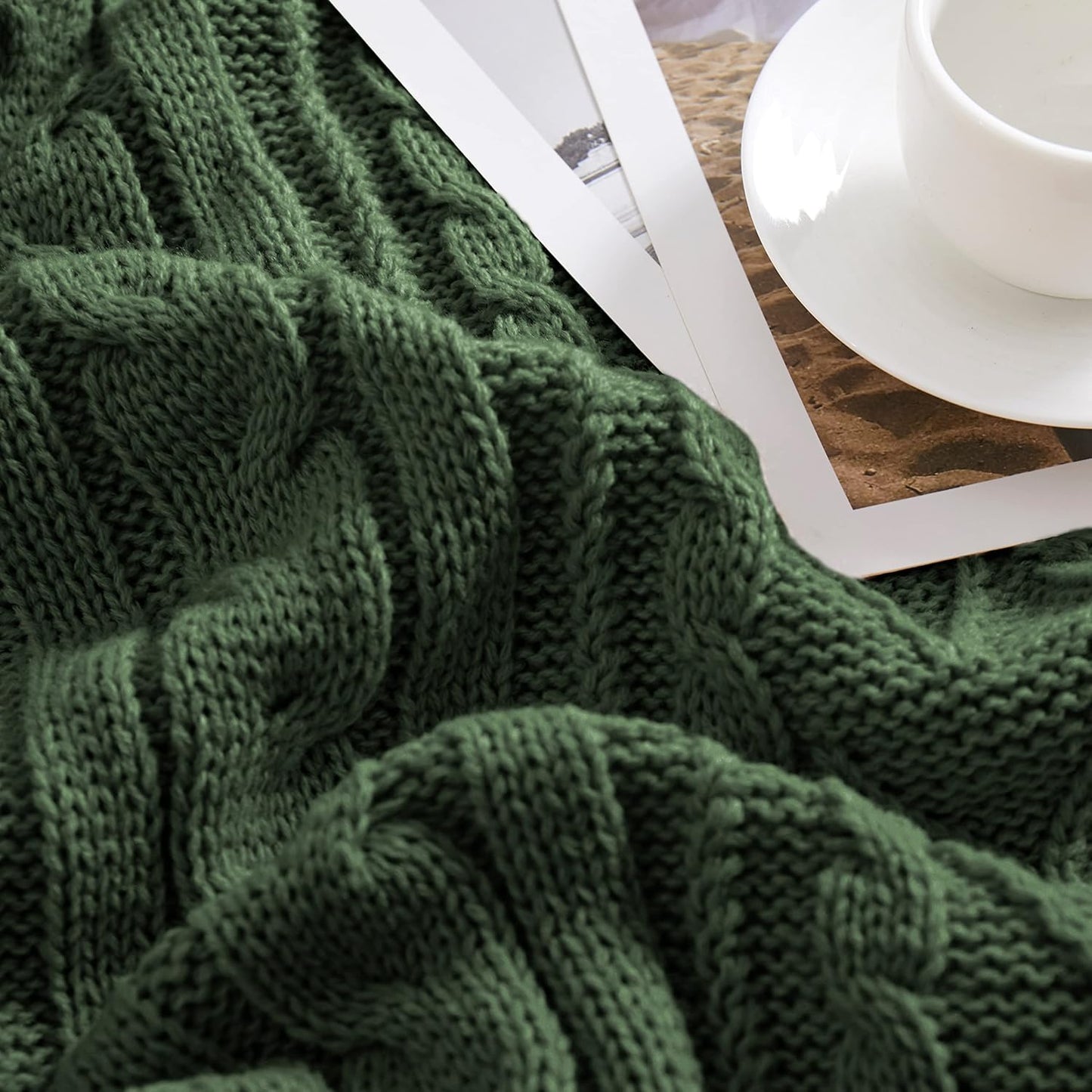 Aormenzy Green Cable Knit Throw Blankets for Couch Bed Sofa, Acrylic Knitted Blanket, Soft Cozy Throw Blanket, 50" x 60"