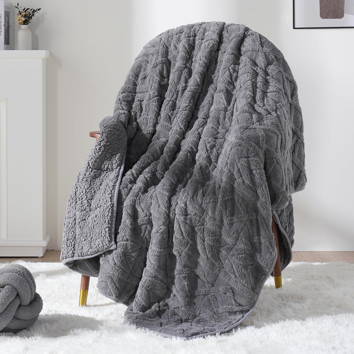 Sivio Weighted Blanket Queen Size 15 lbs for Adults, Sherpa Fleece Weighted Blanket Jacquard Heavy Blanket for Sleeping, Reversible Super Soft Warm Cozy Fluffy Blanket for Adult, 60 x 80inches, Grey